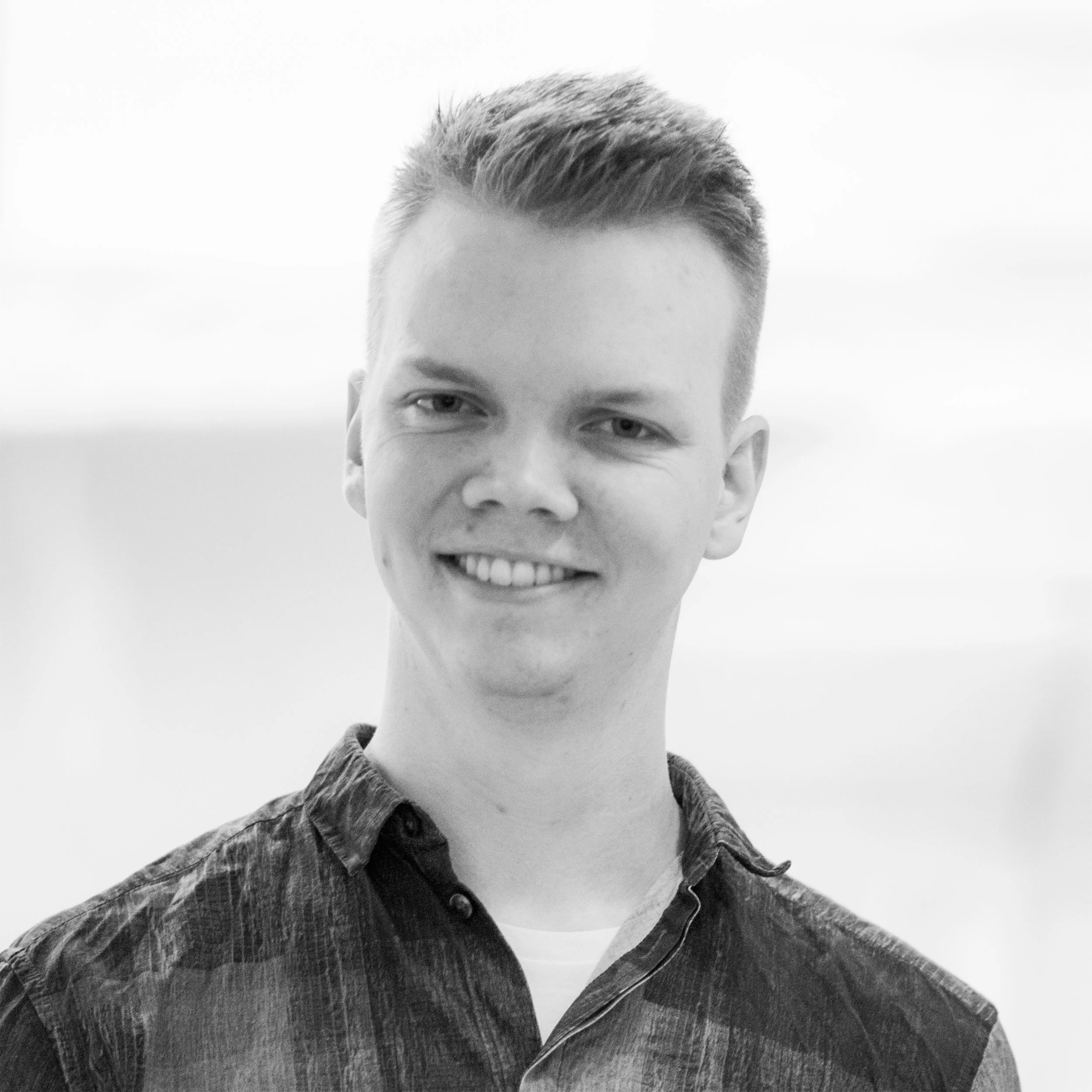 TRULS GLESNE ARKITEKT +47 900 39 672 tgl@lsa.no