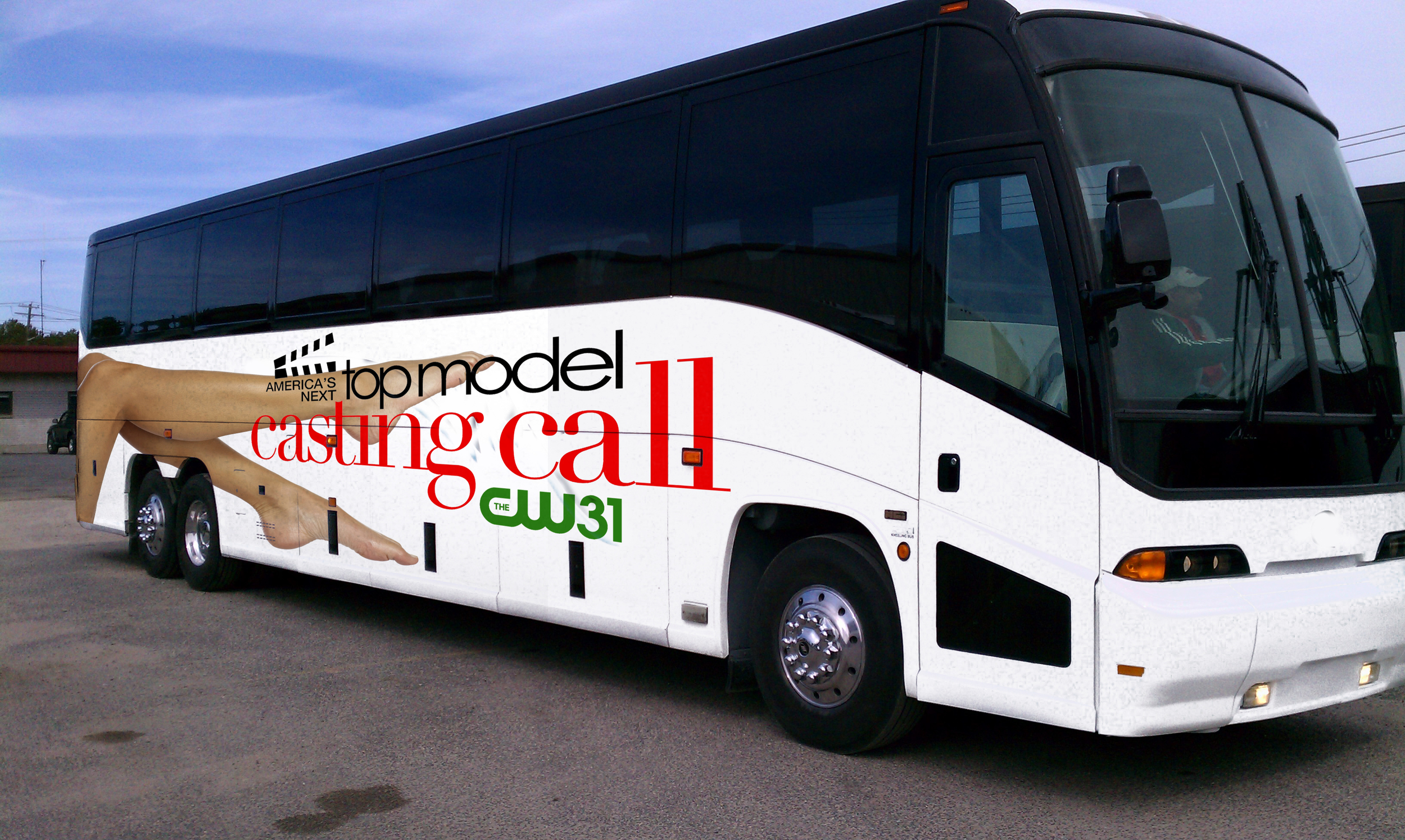 TOUR BUS 2.jpg