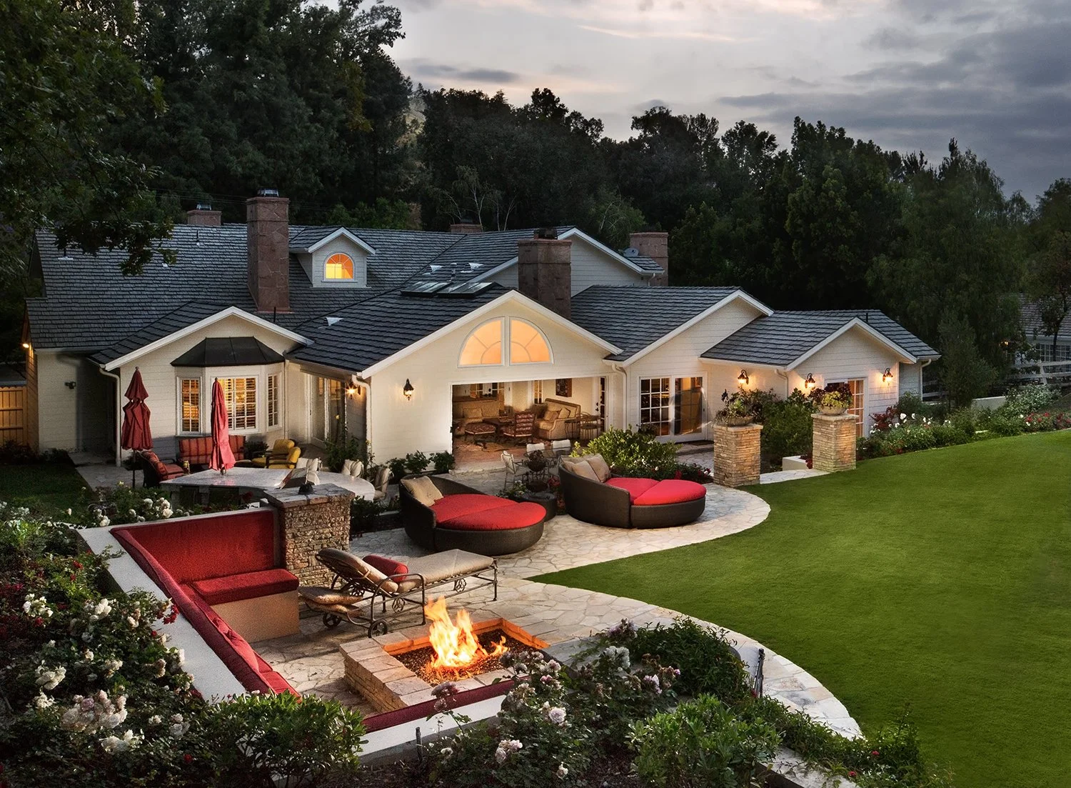 5474 Round Meadow Rd.jpg