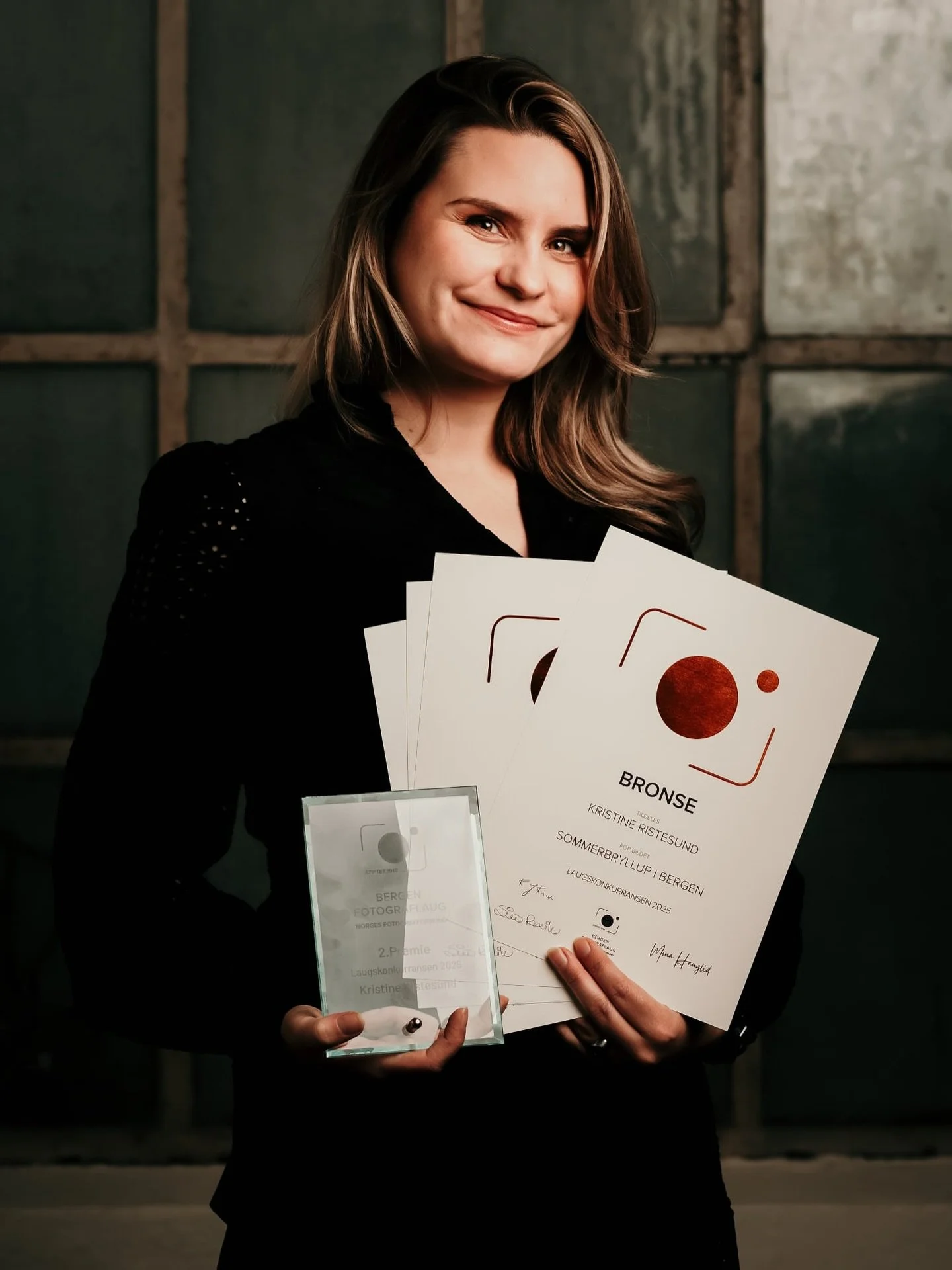 Yesterday was a real pinch-me moment!

During the annual competition for the Bergen photographers guild, I was awarded two honorable mention diplomas, and two bronze medals for my images entered. The total sum of the four images earned me a second pl