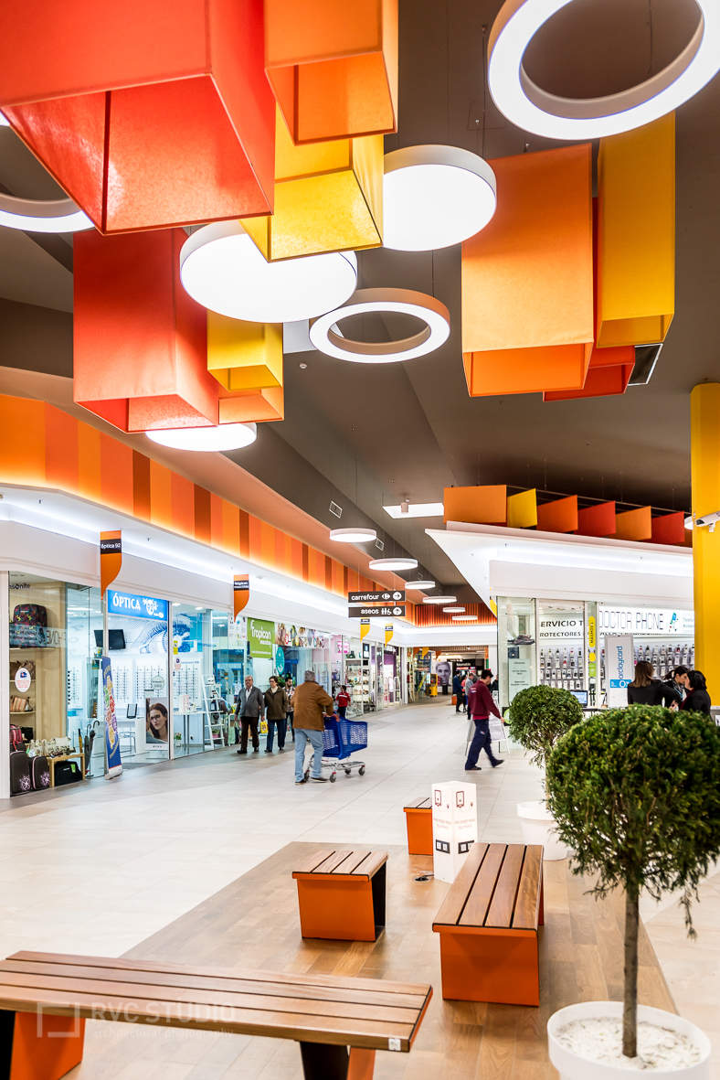Carrefour Sevilla-3.jpg