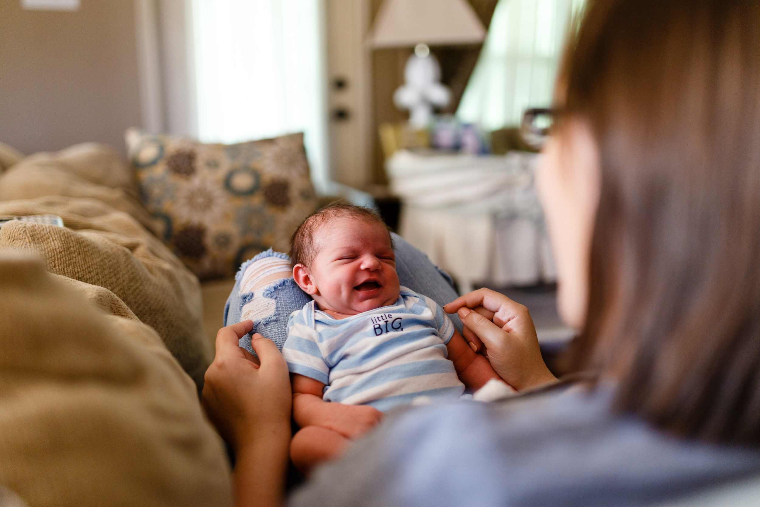 Newborn-baby-lifestyle-portrait-lafayette-broussard-youngsville-photographer-4.jpg