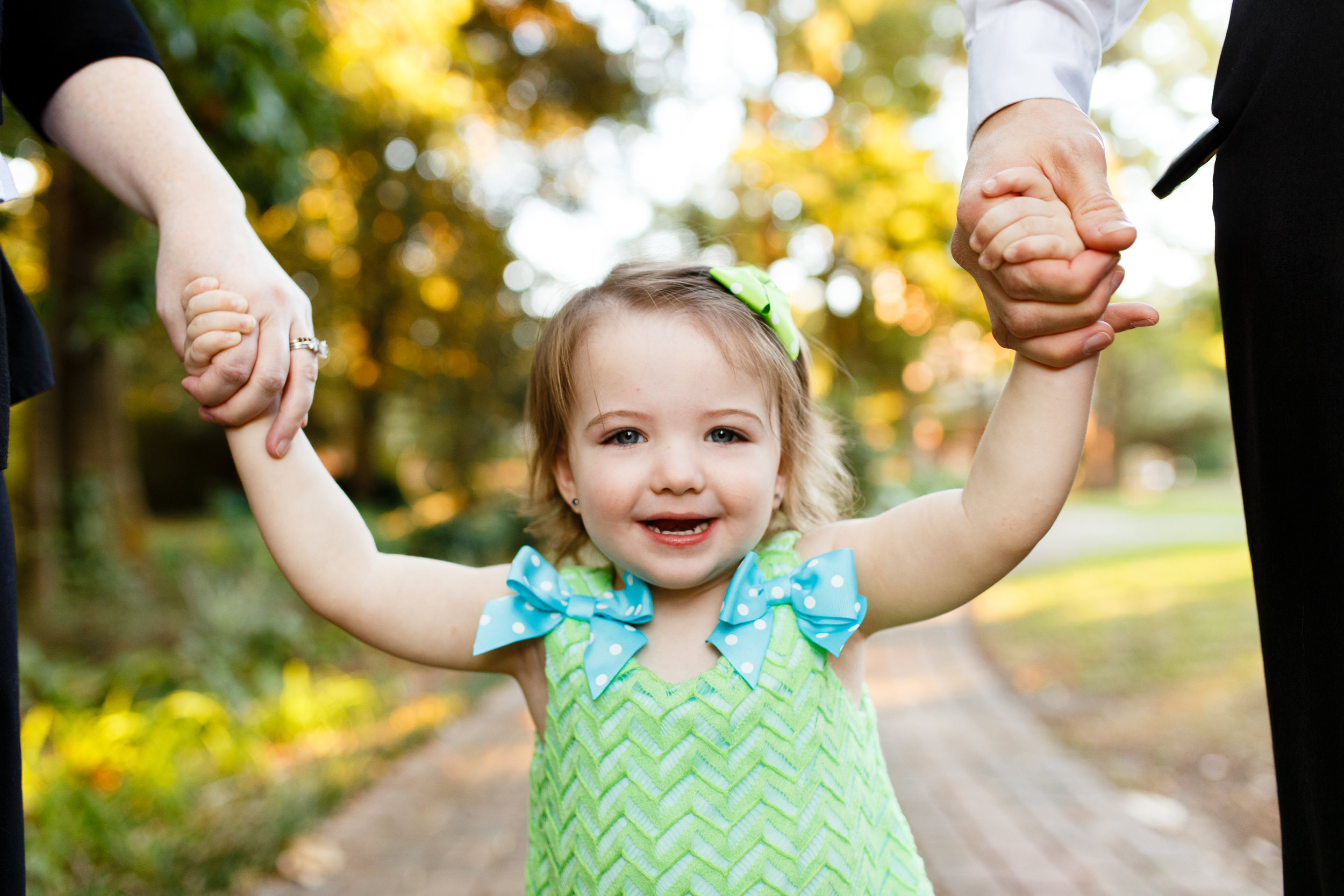 Family-portrait-lafayette-broussard-youngsville-photographer-1-4.jpg