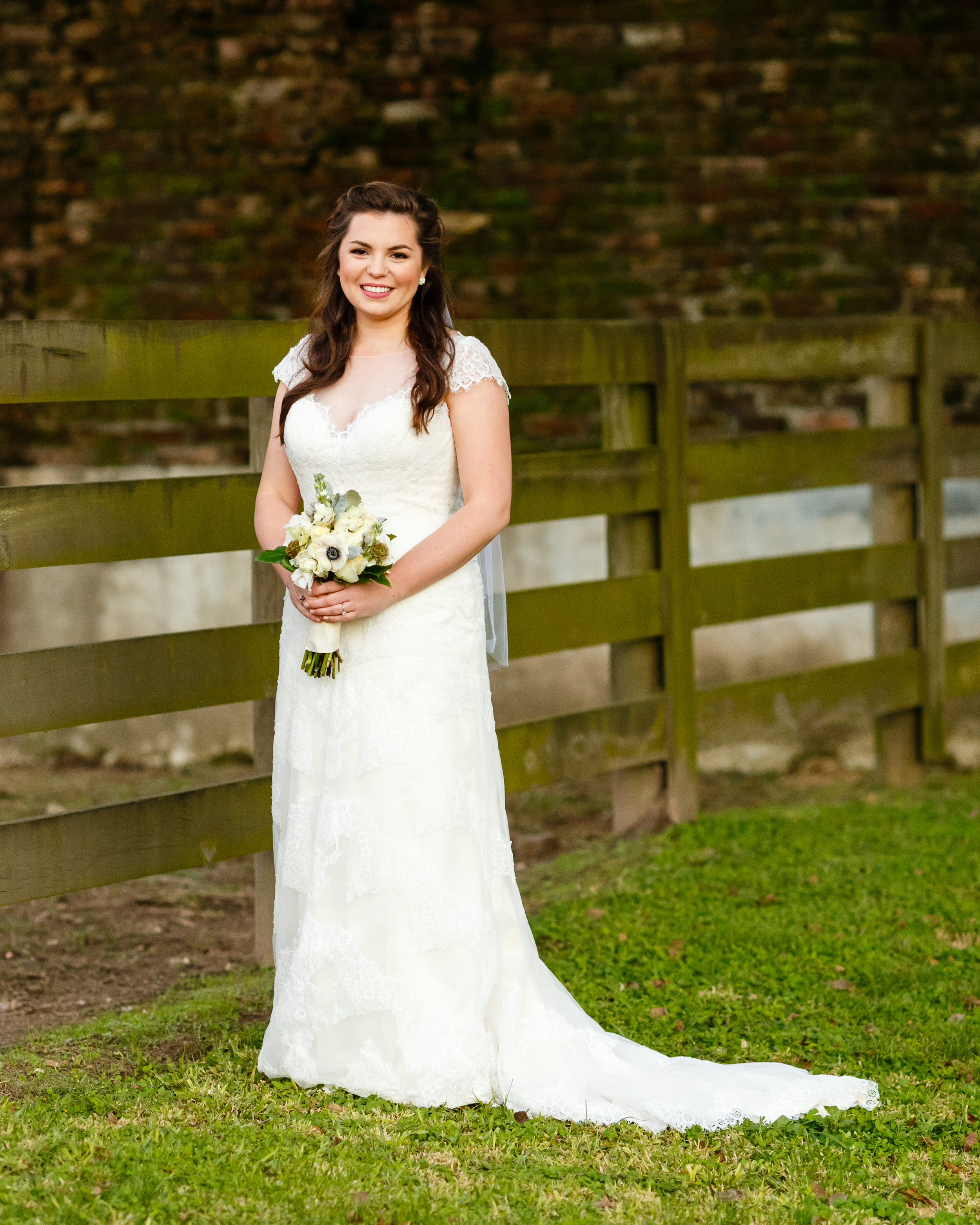 Bridal-wedding-portrait-lafayette-broussard-youngsville-photographer-1-6.jpg