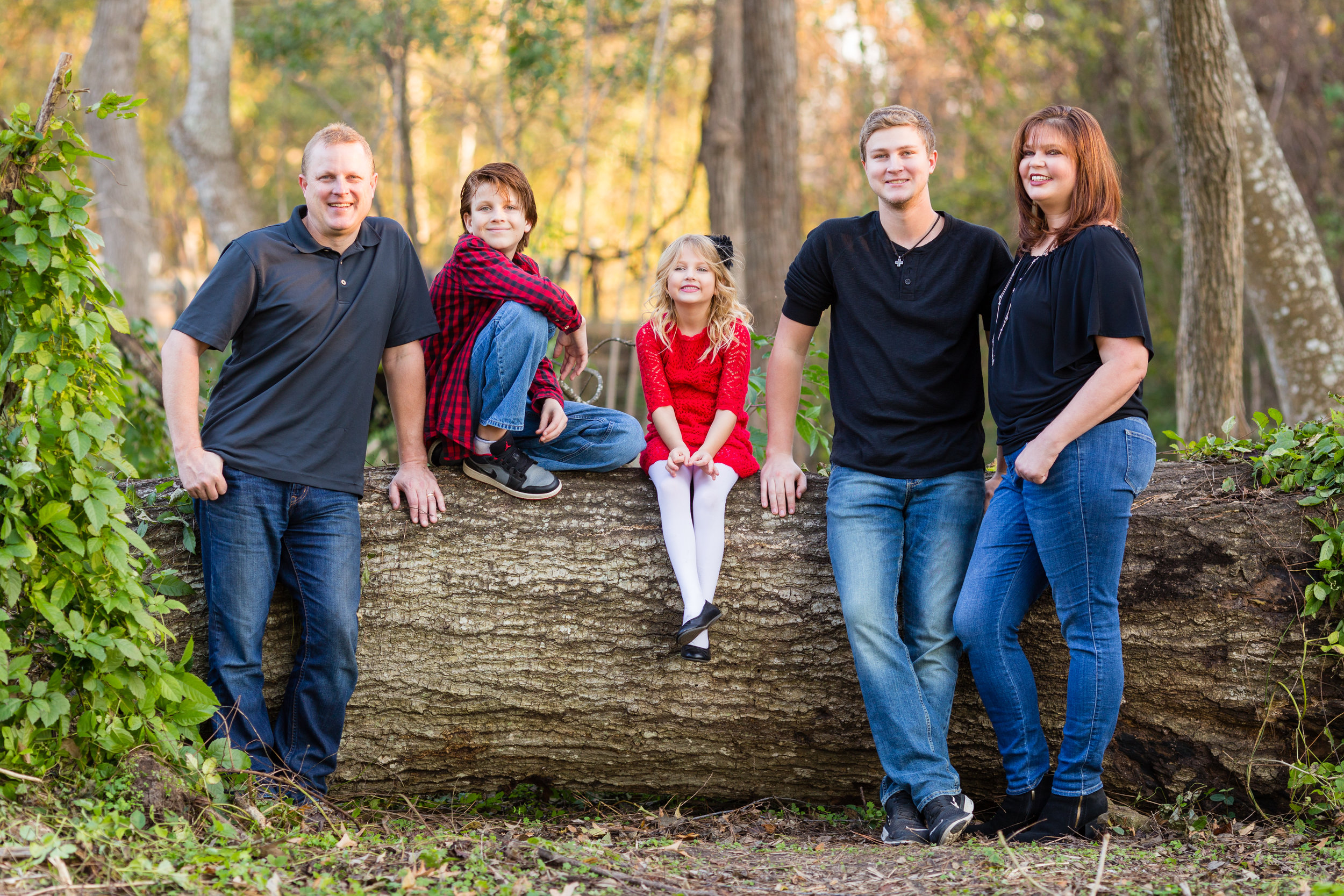 Family-child-portrait-lafayette-broussard-youngsville-photographer-1-3.jpg