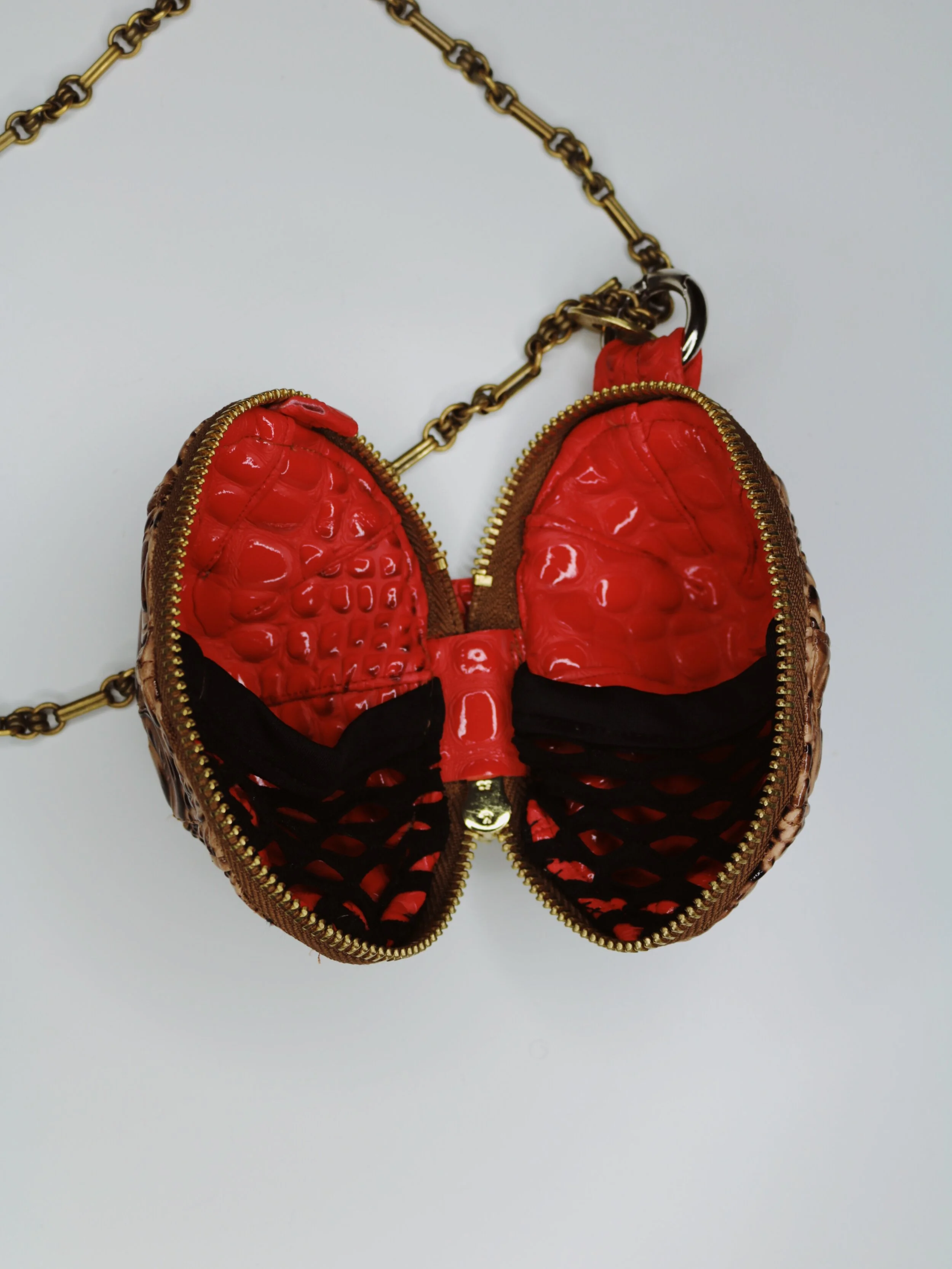 C59CEF2D-25F7-4CF5-A730-E20D91E99EB2