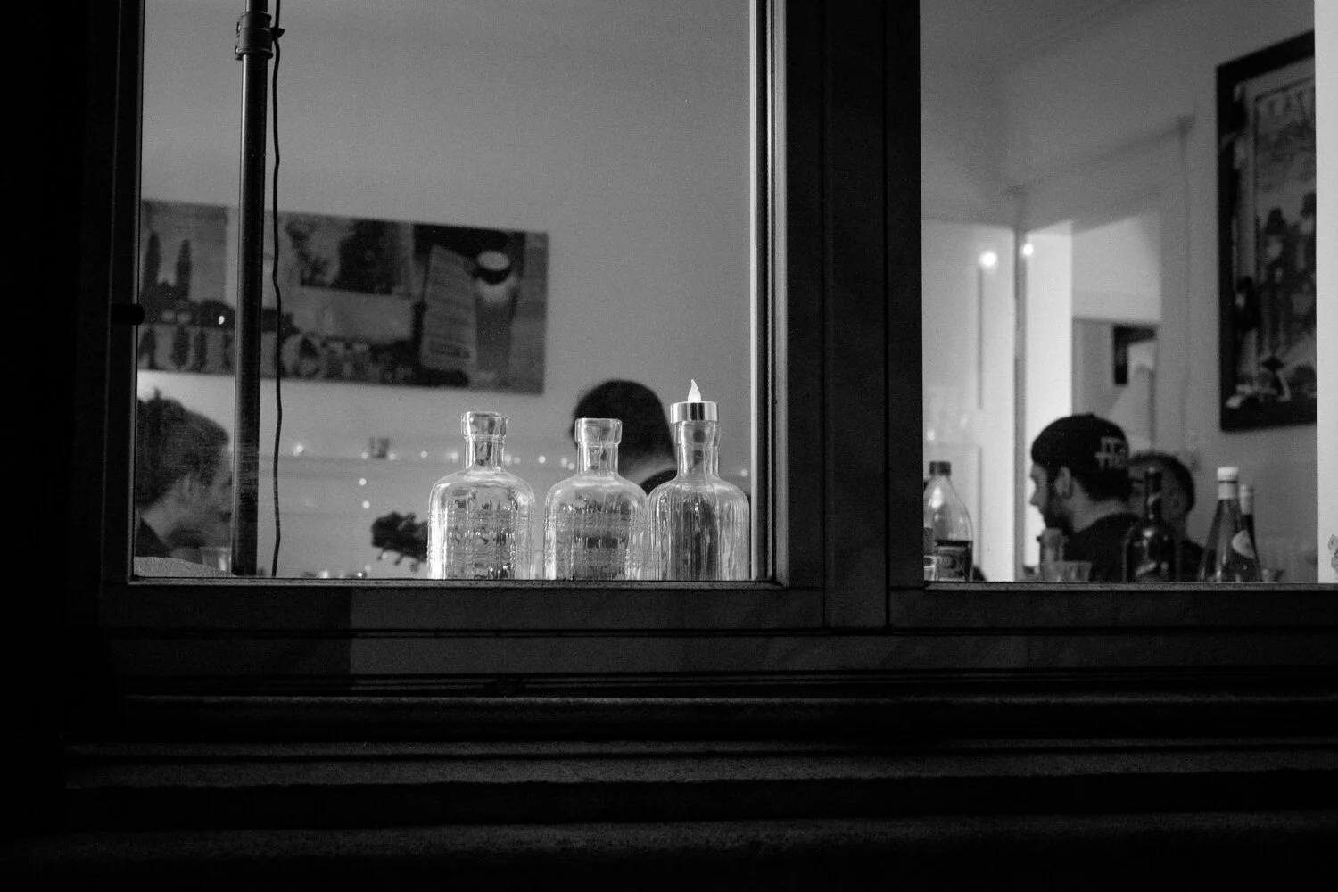  El placer - Zurich, Switzerland  Rock n roll, live music, fresh food 