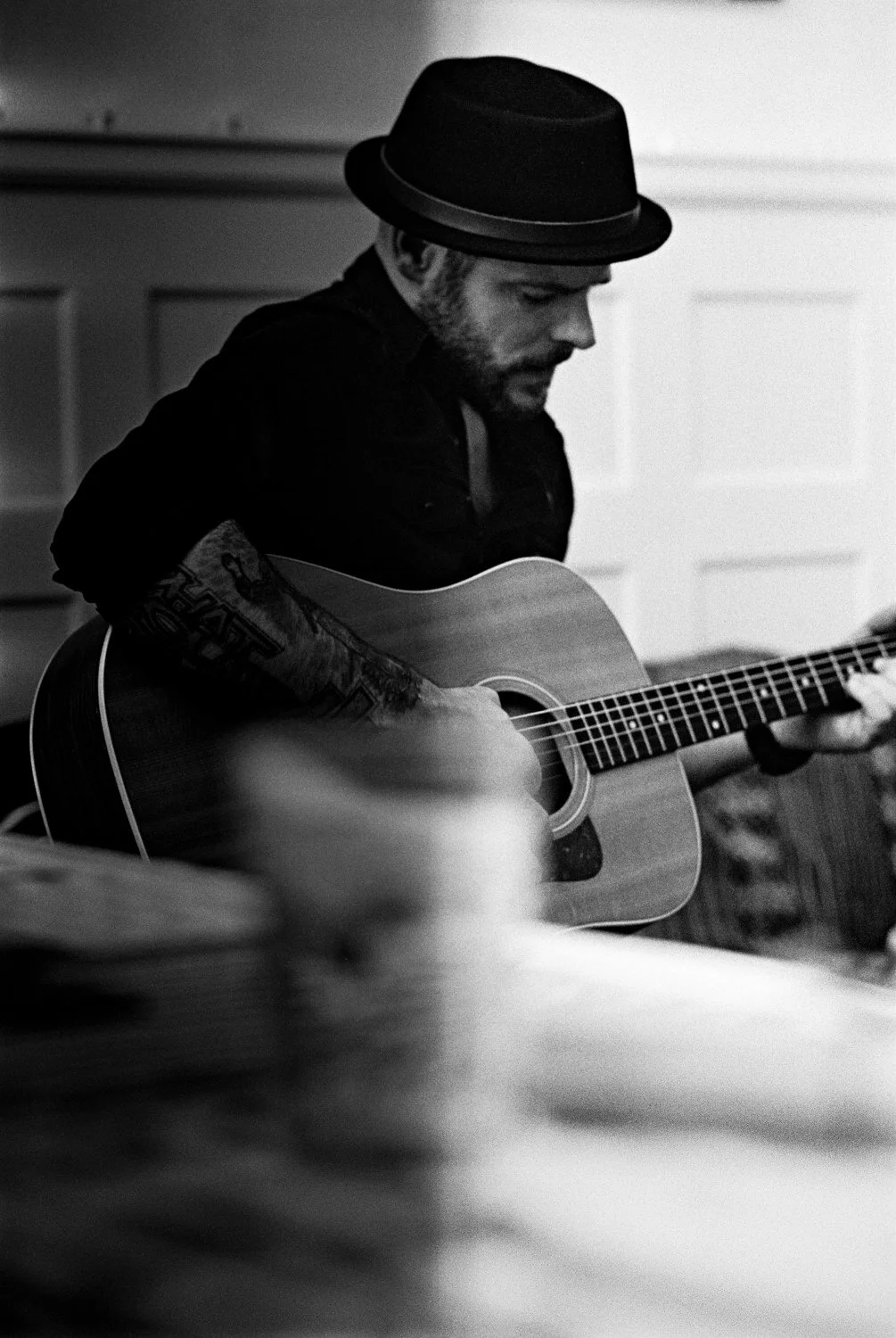  El placer - Zurich, Switzerland  Rock n roll, live music, fresh food 