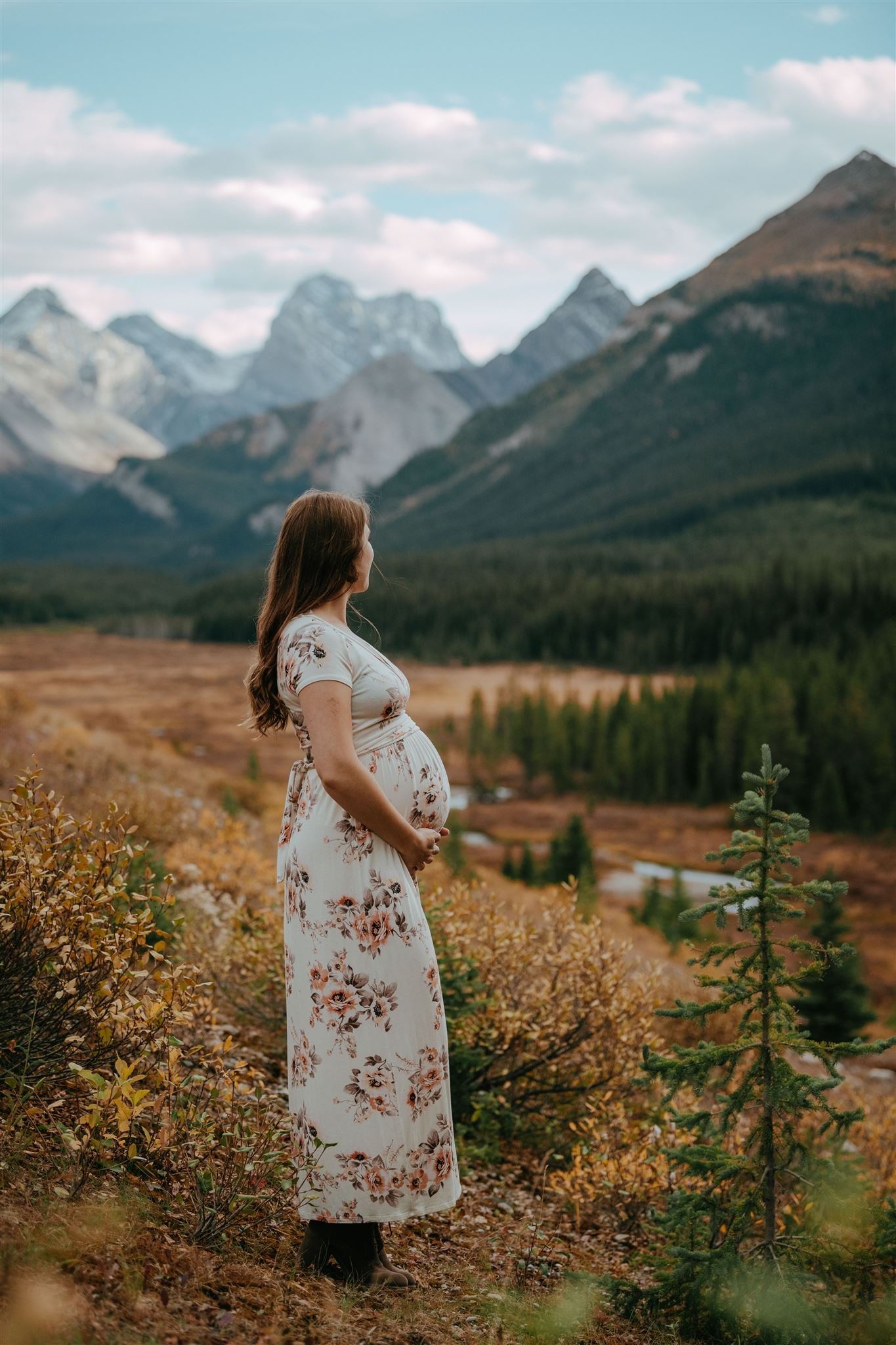 Laurence-Jennifer-Fall-Maternity-Session-Kananaskis-060_websize.jpg