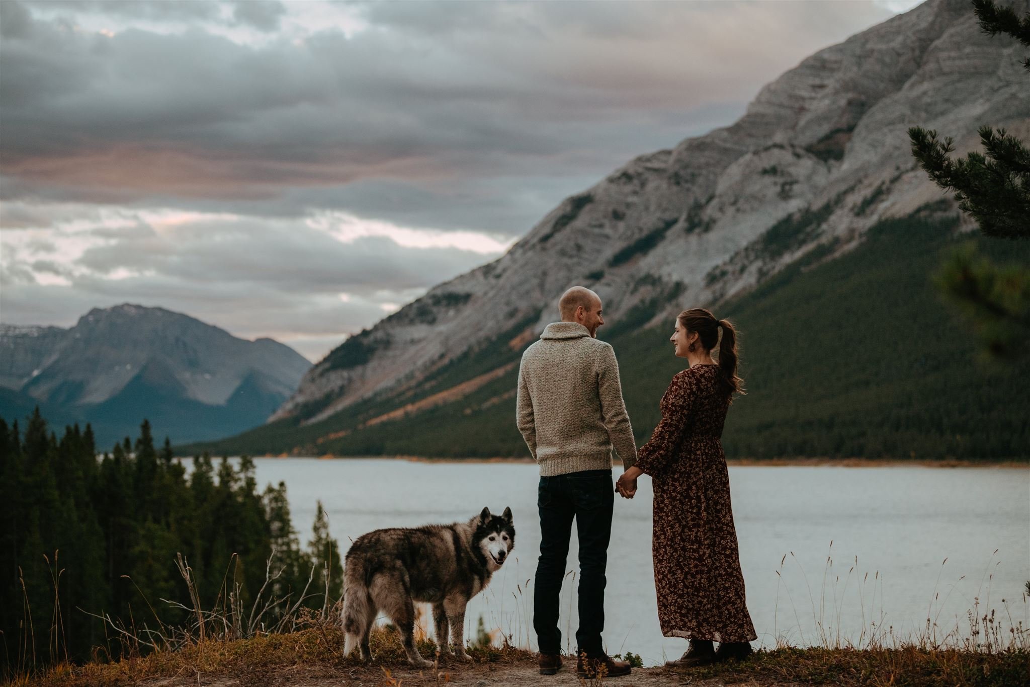 Laurence-Jennifer-Fall-Maternity-Session-Kananaskis-194_websize.jpg