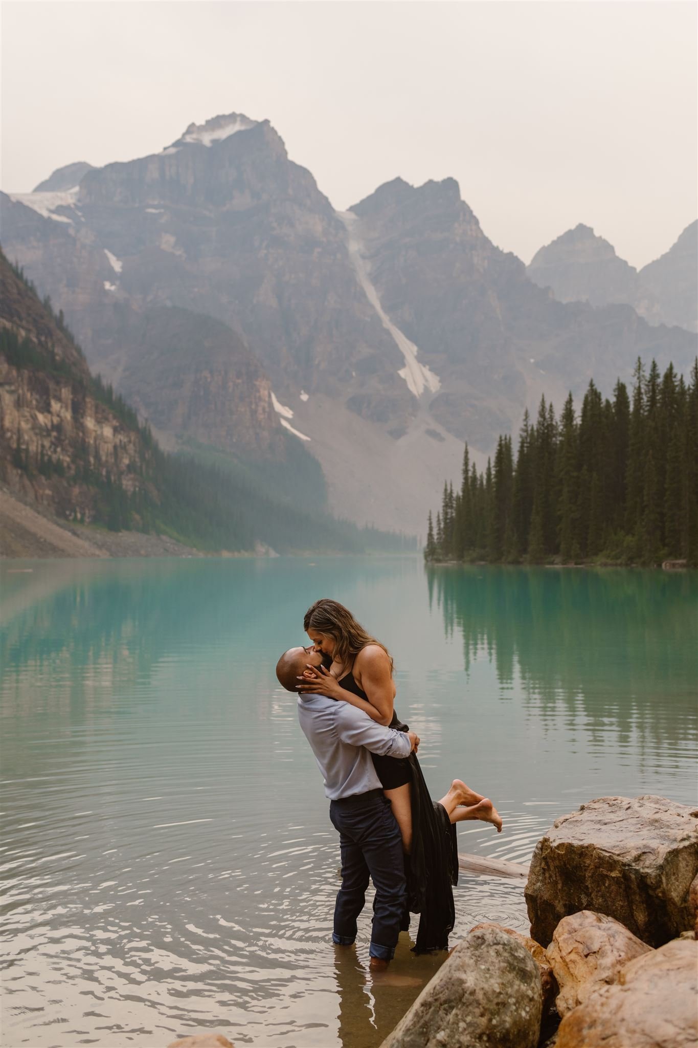 Naadiya-Nick-Moraine-Lake-Engagement-Session-105_websize.jpg