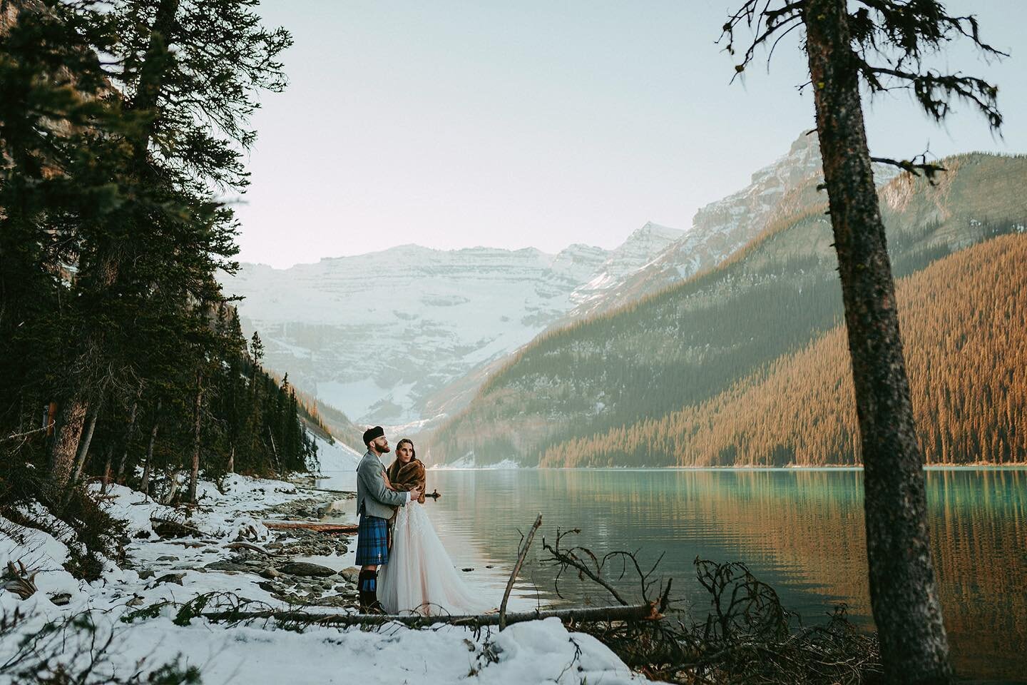 One of the most iconic views in the Canadian Rockies 💙