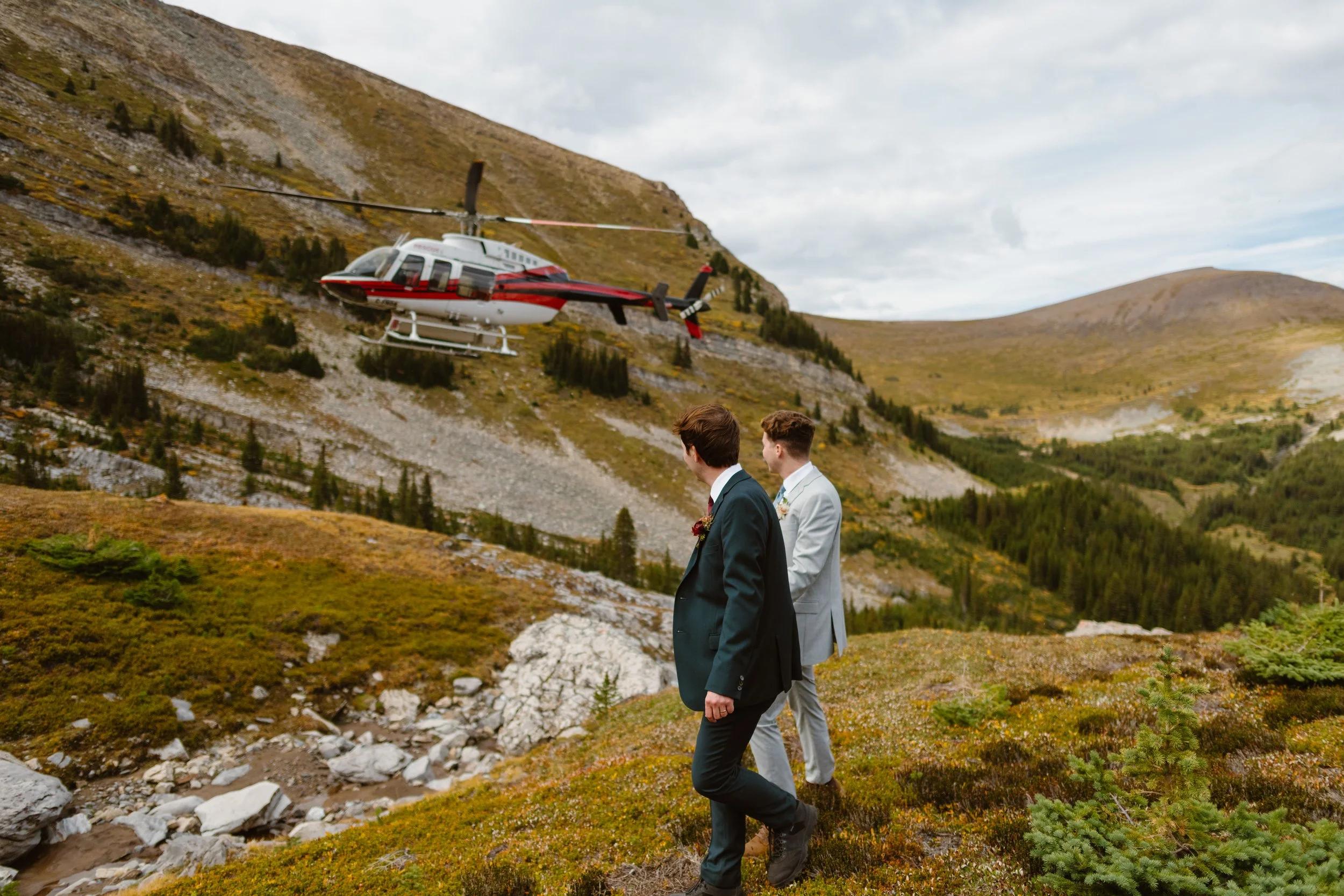 Jesse-Austin-Canmore-Helicopter-Adventure-Elopement-39.jpg