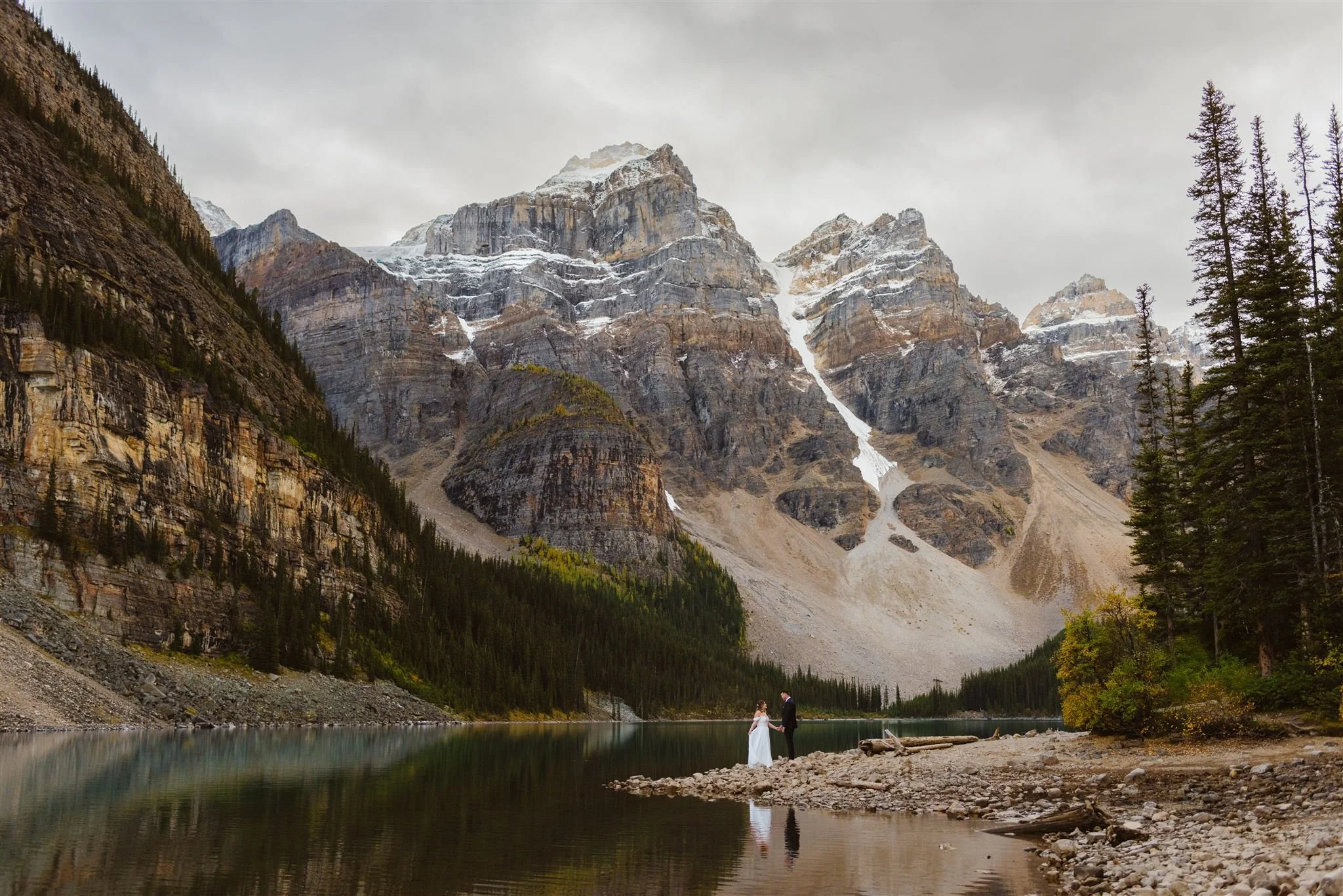 Mallory-Pavel-Moraine-Lake-Elopement-Adventure-Session-64_websize.jpg