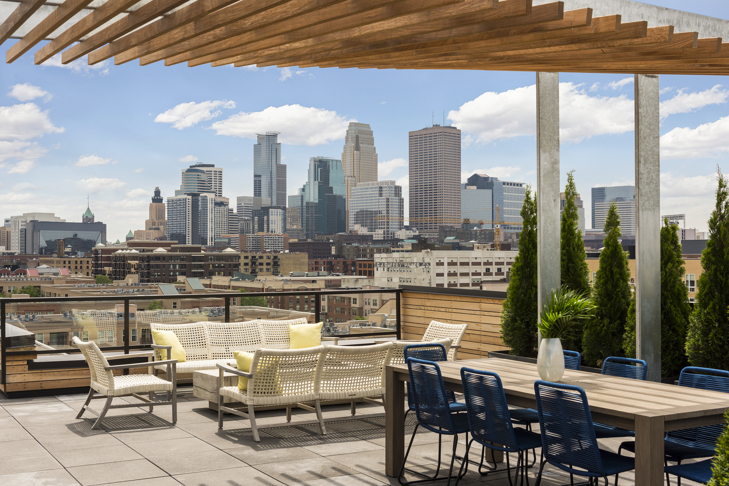 5 / Amazing Rooftop