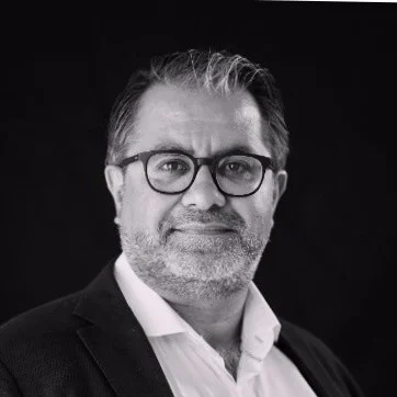 Samarbejdet har indtil videre sikret OneLounge Software DKK 397.000 i fondsstøtte til projektet, og der ansøges fortsat om støtte. - Carlo de Silva, Direktør