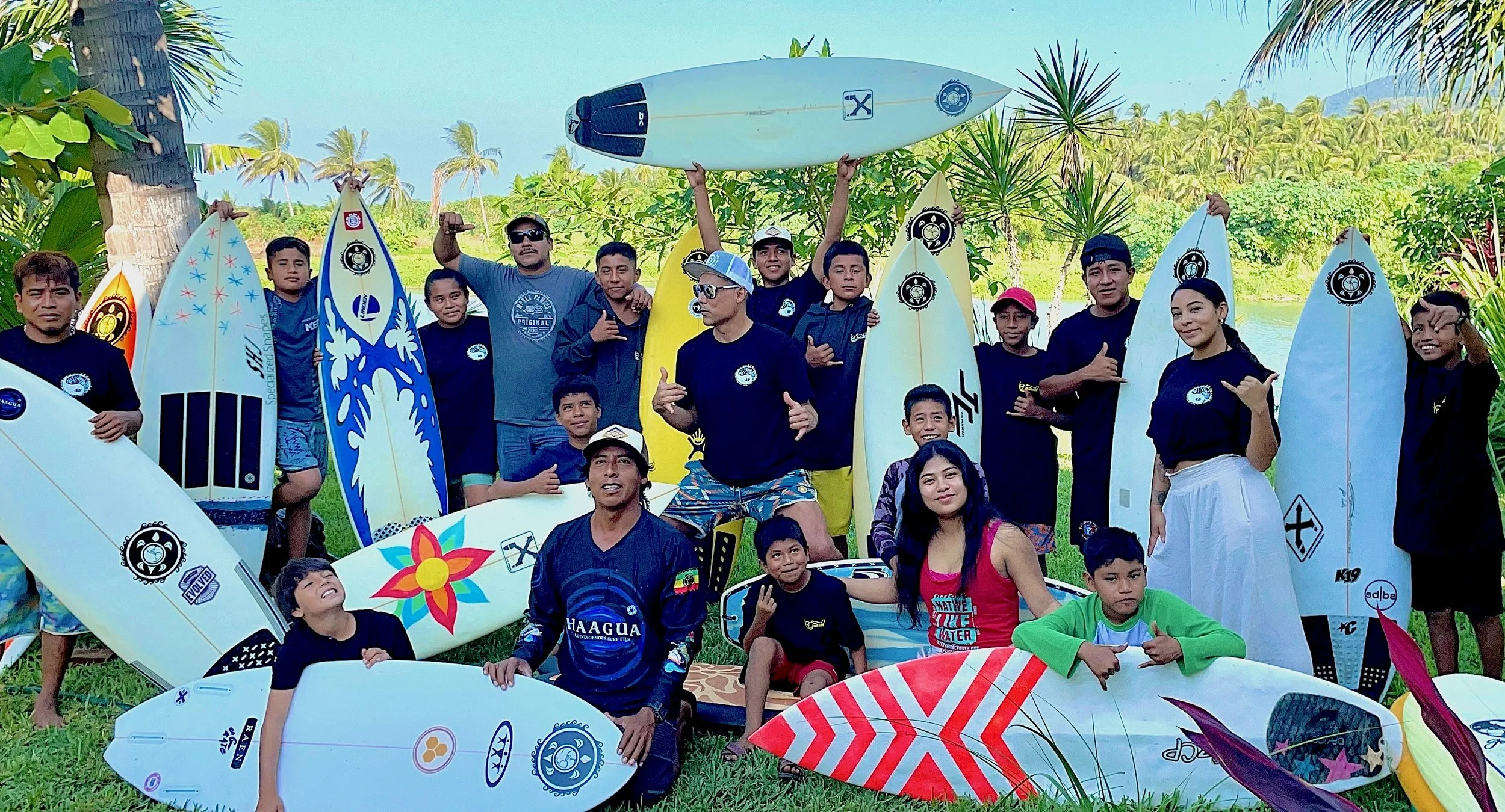 La Ticla Grom Group Shot.jpg