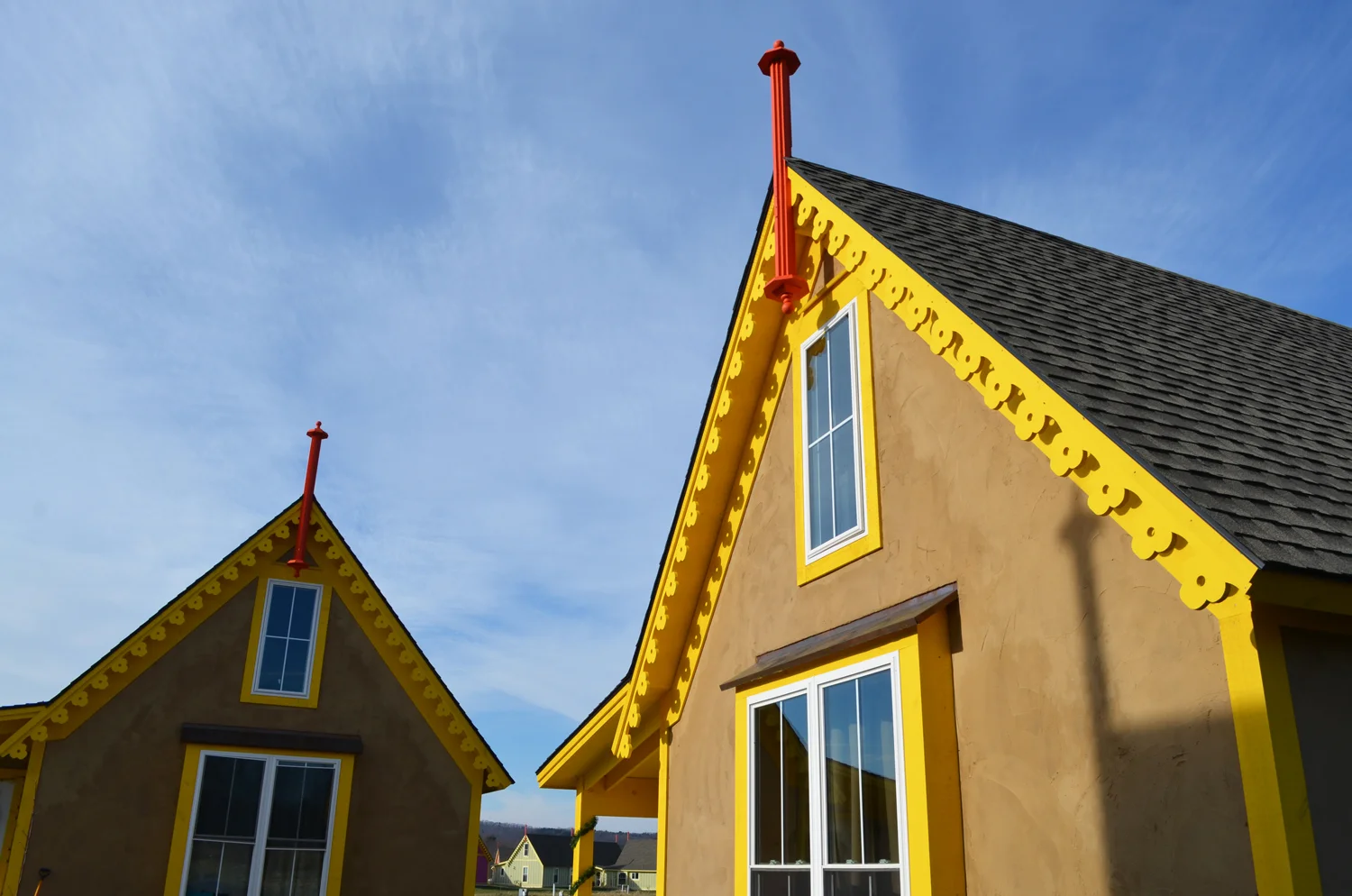 Renting Classic 2 Bedroom + Loft Apartment