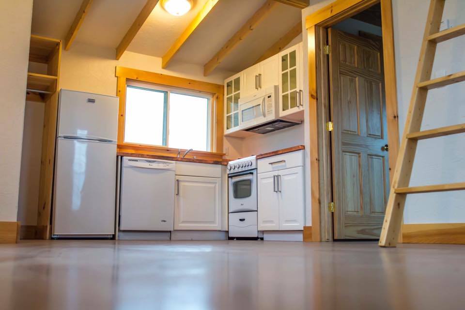 Boiceville-TinyHouse-Kitchen.jpg