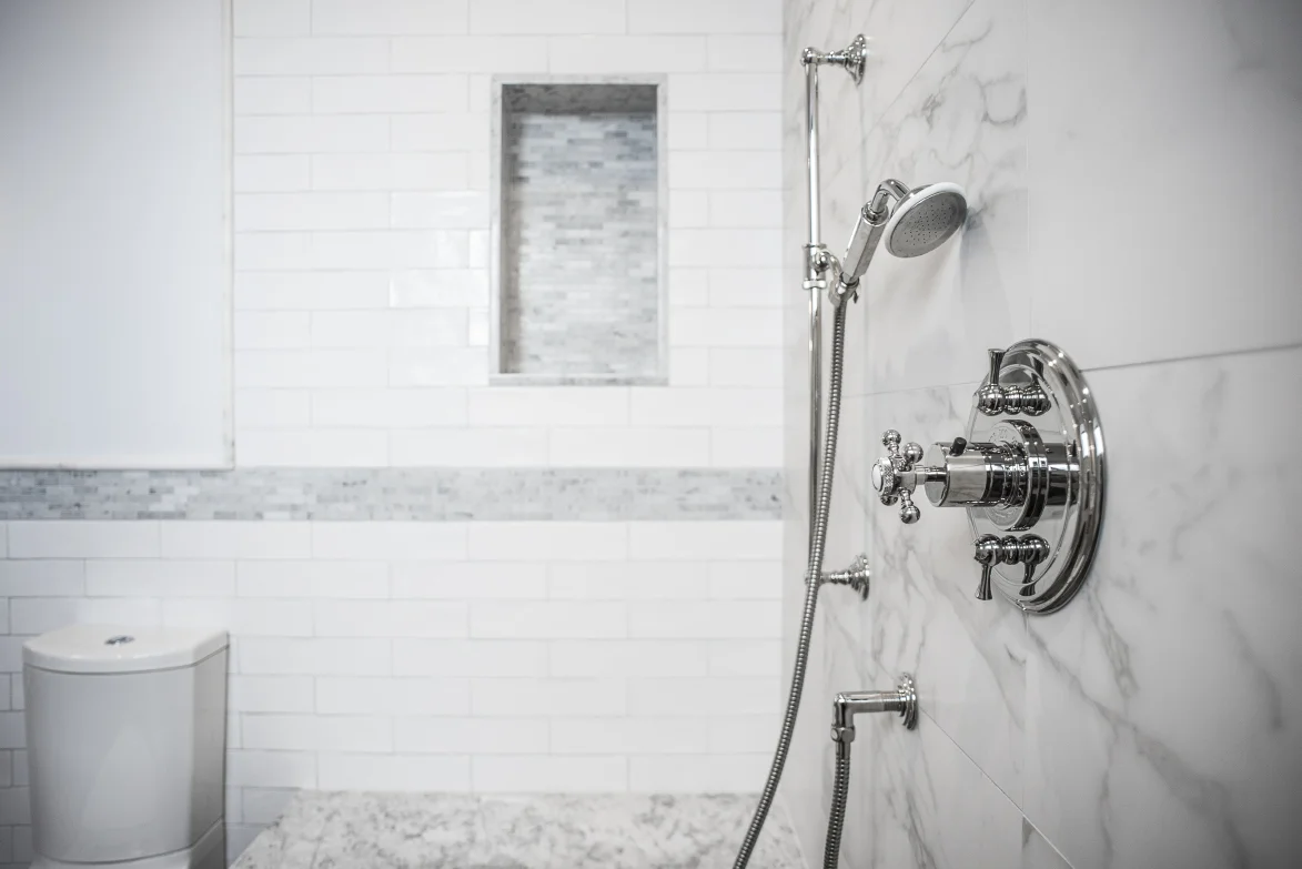 Bathroom7.jpg