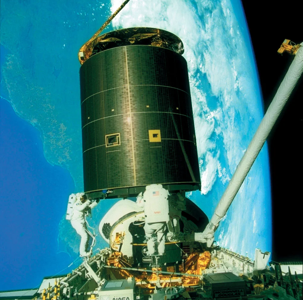 Physics of Spaceflight Series (DVD)