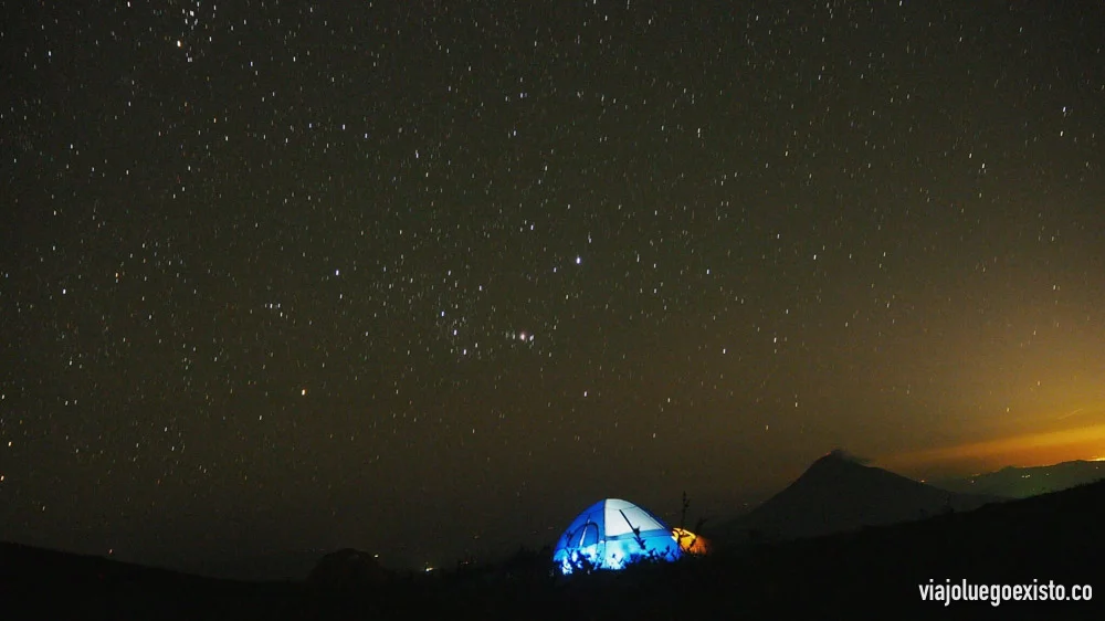 Acampada en el volcán El Hoyo, Nicaragua. Ejemplo de fotografía de estrellas: f/3,5 - 60" - ISO 1600 - 14mm