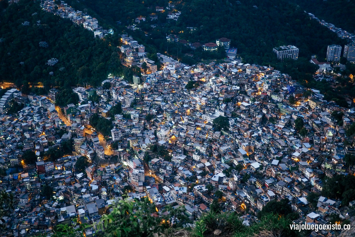  Vistas de la favela Rocinha 