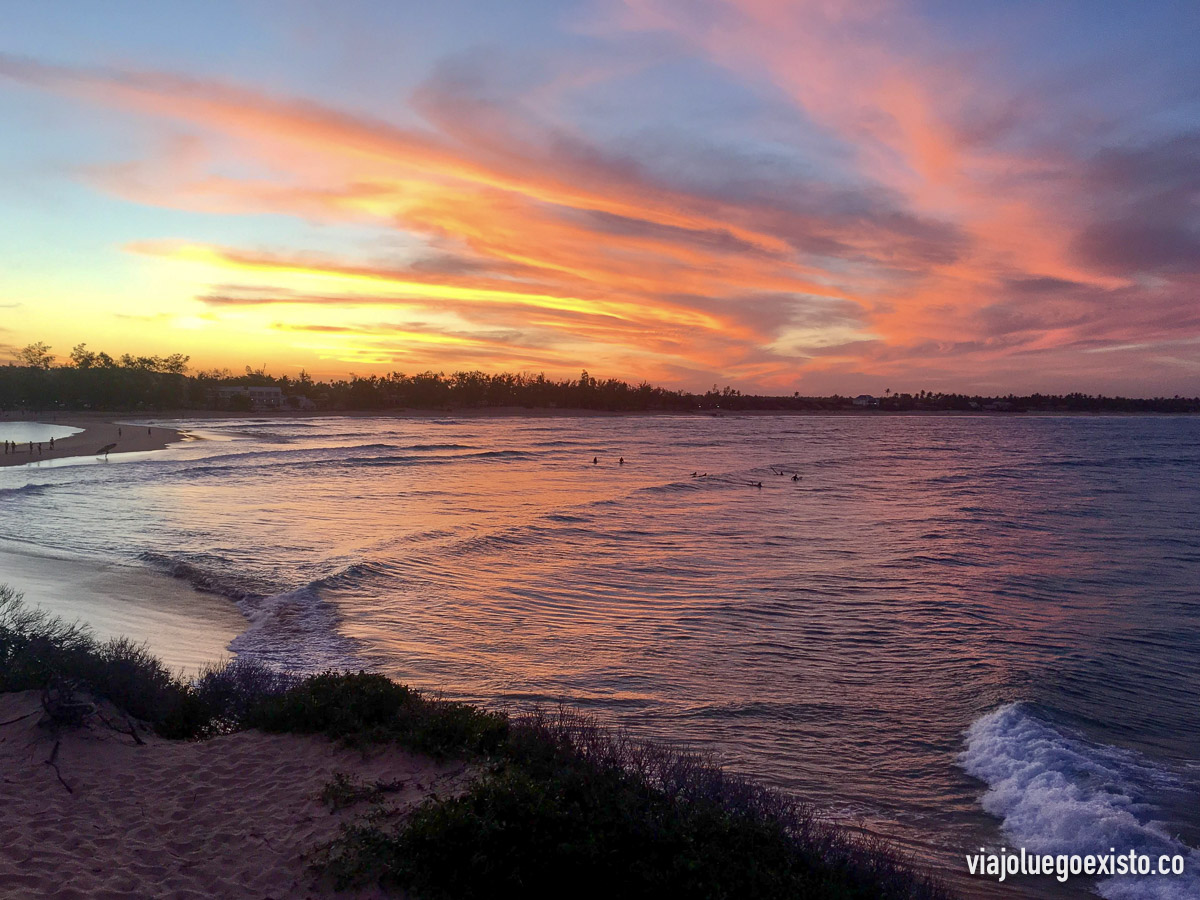  Los atardeceres tampoco se quedan cortos, éste con vistas a la bahía de Tofo 