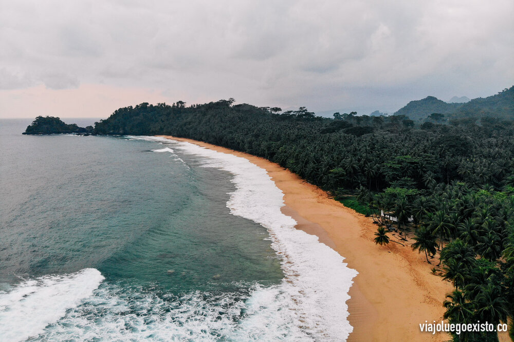  Vista aérea de praia Jalé 