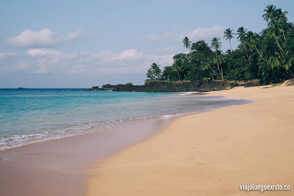  La preciosa Praia Boi toda para nosotros. 