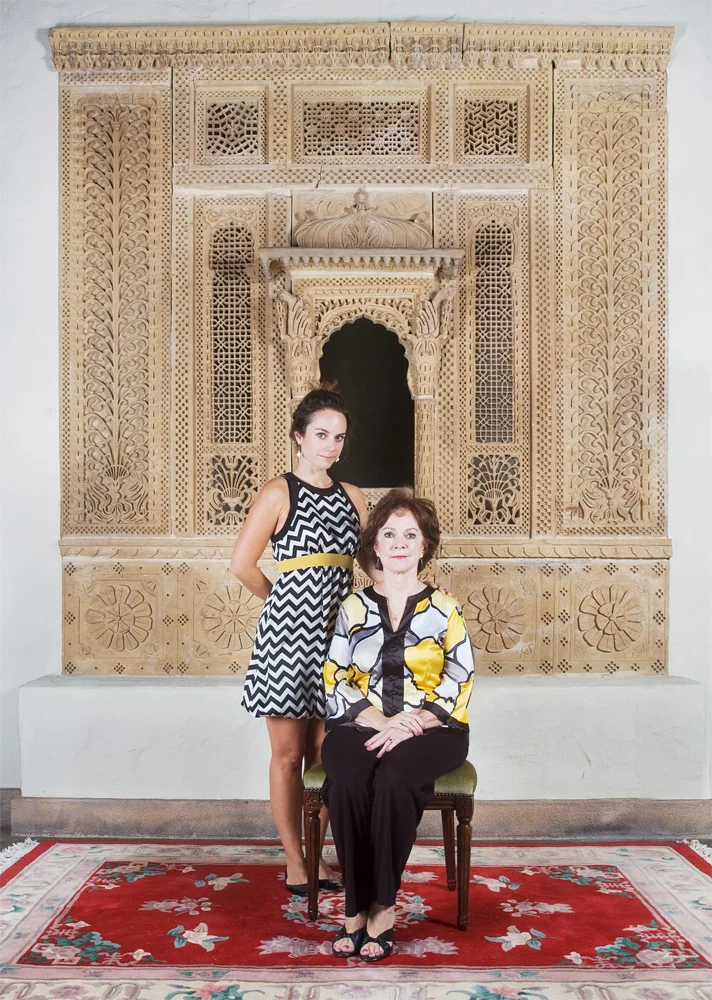 Maren & Mimi Oom Honolulu Academy of Arts, Feb. 26, 2010 Archival Pigment Print, 27.5" x 19.75"