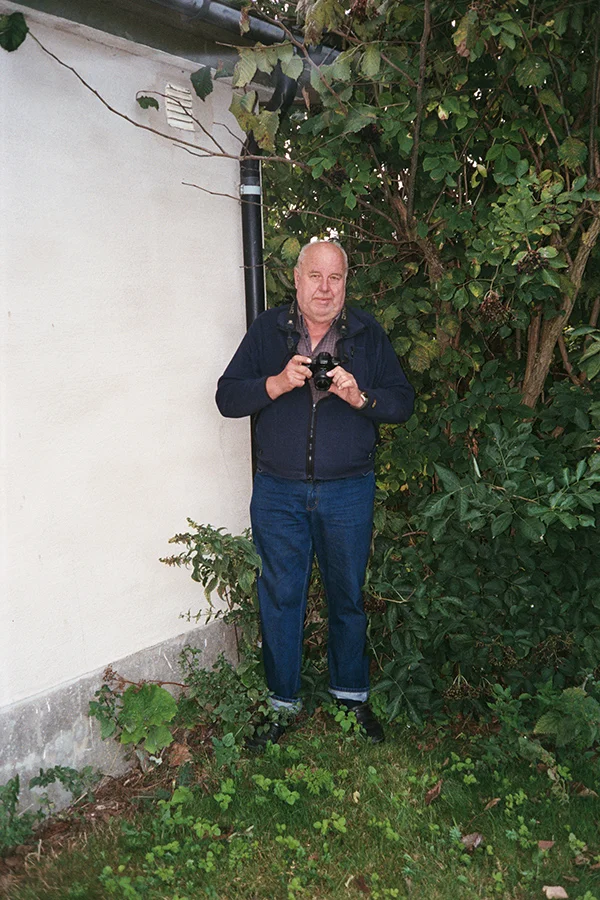 “Ok, then I will also take a picture of you,” I said.