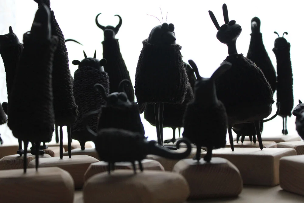 sweater-guys-silhouette_01