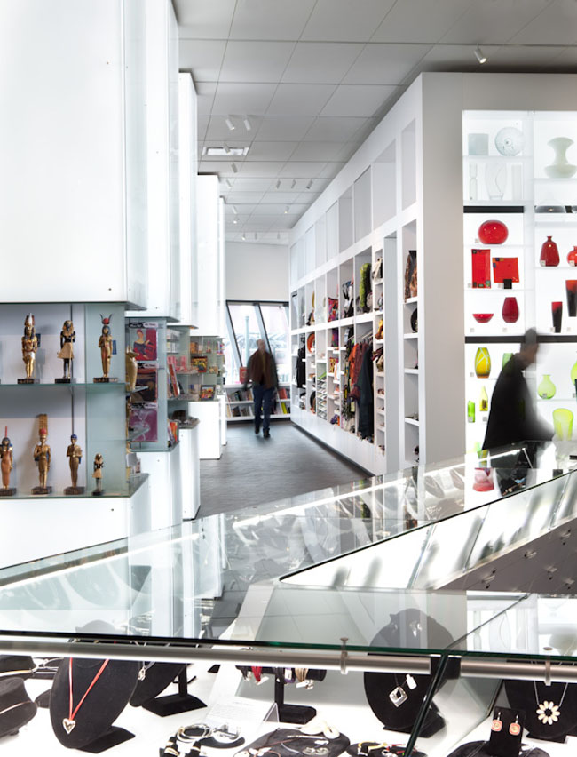 Open Modern Museum Shop | Casework Interior Design | Portland, OR 
