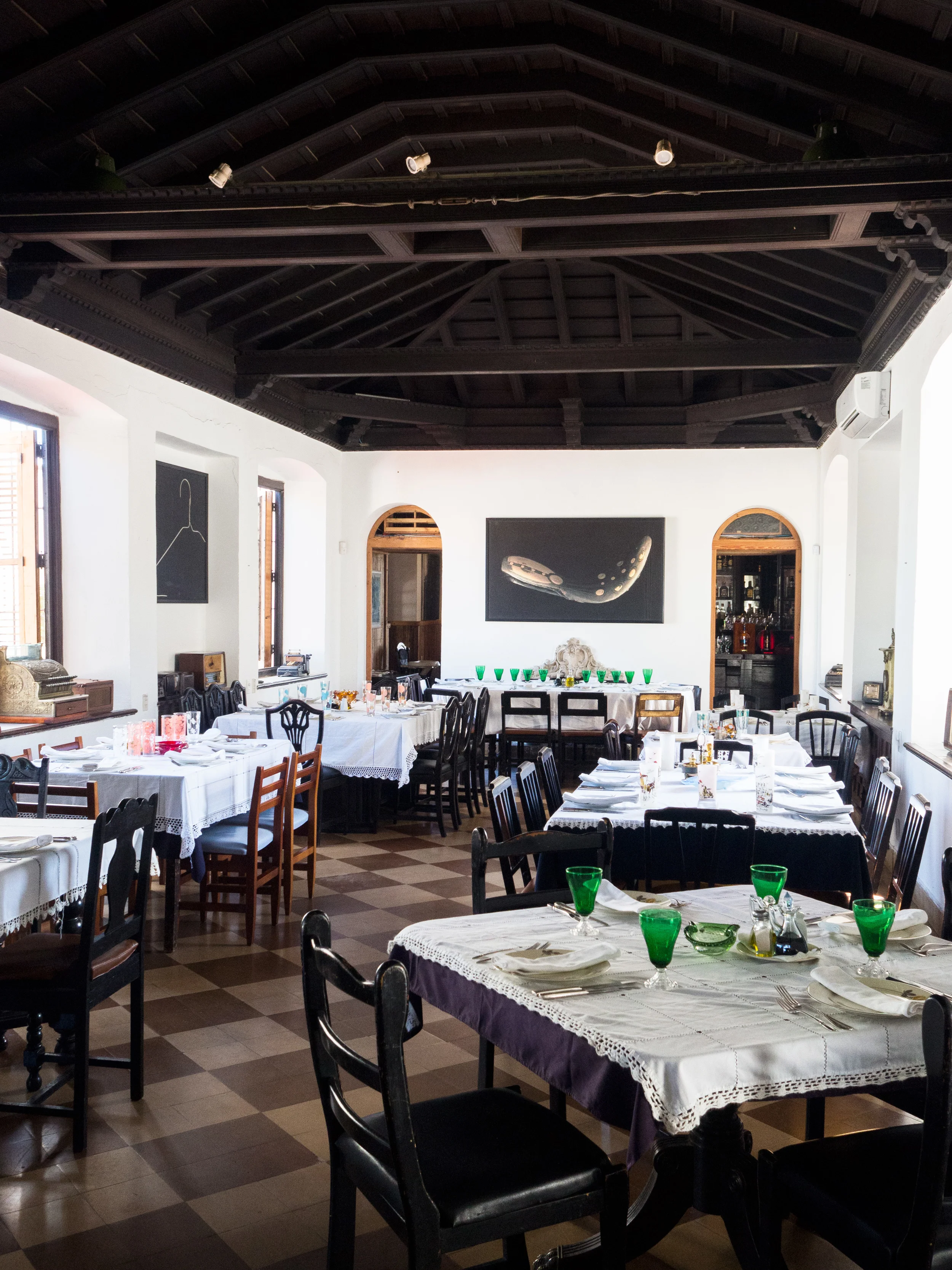 ATELIER PALADAR - GET A TABLE ON ONE OF THE PATIOS