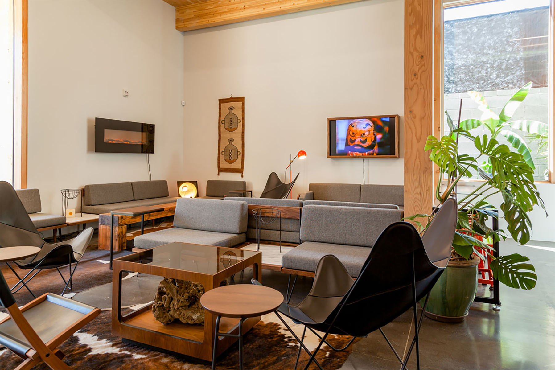 PNW Bar Lounge with Custom Furniture | Casework Interior Design | Portland, OR