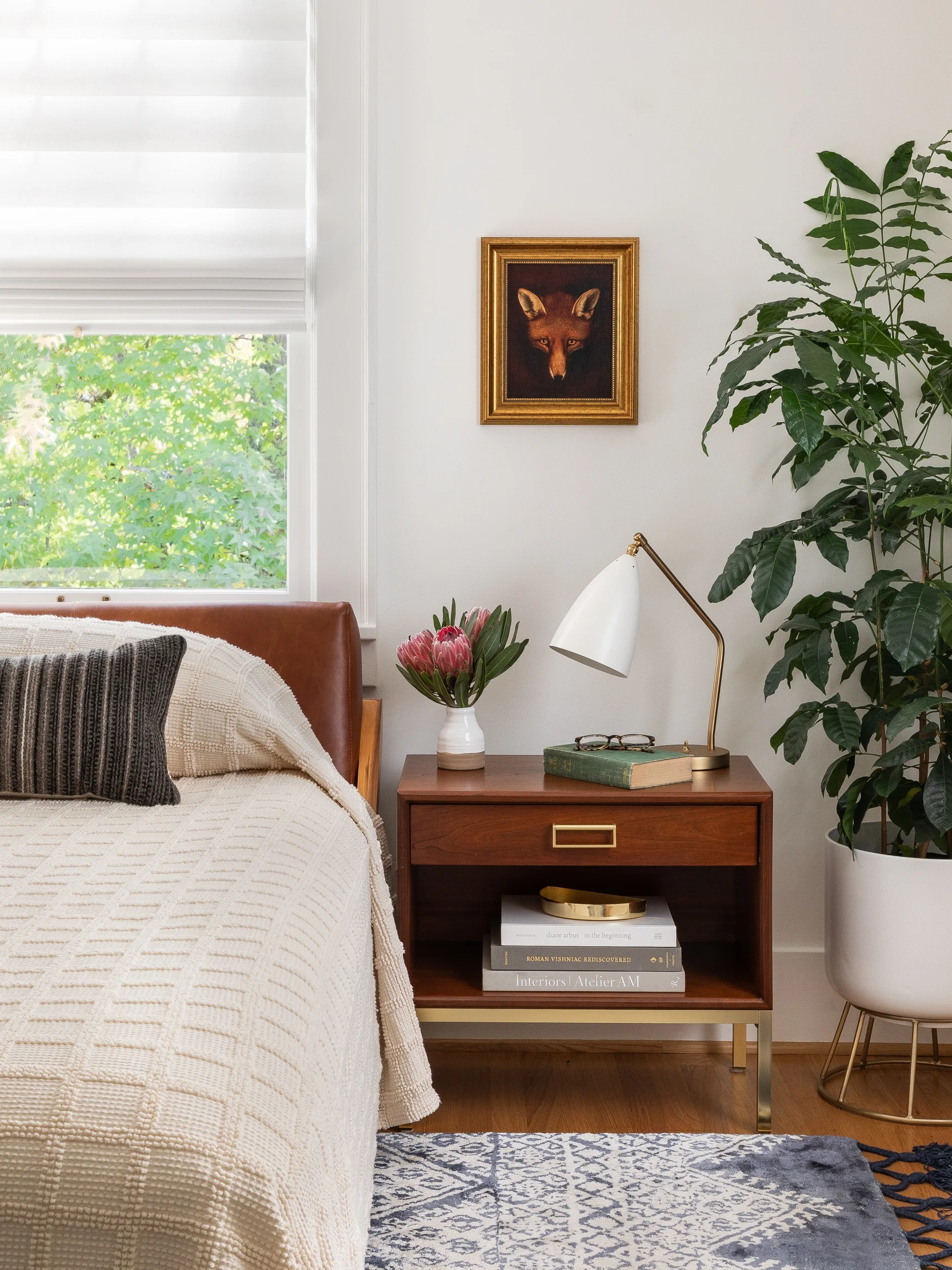 Casework_Montlake_Bedroom_01.jpg