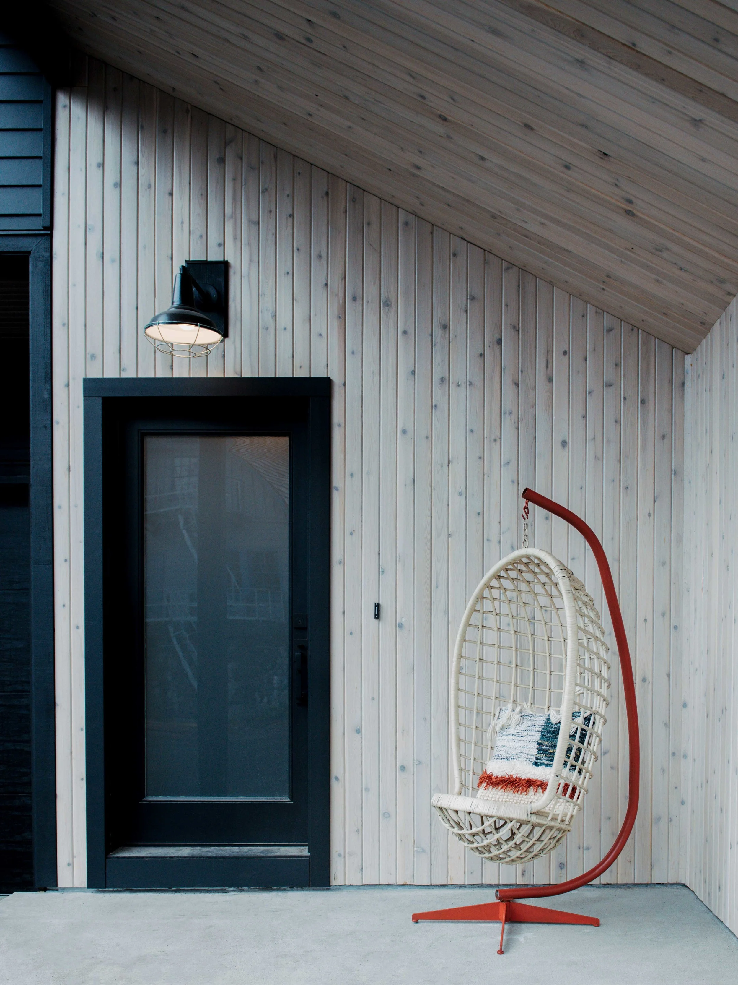 Casework_Fritsch+Cabin_Ext_01.jpg