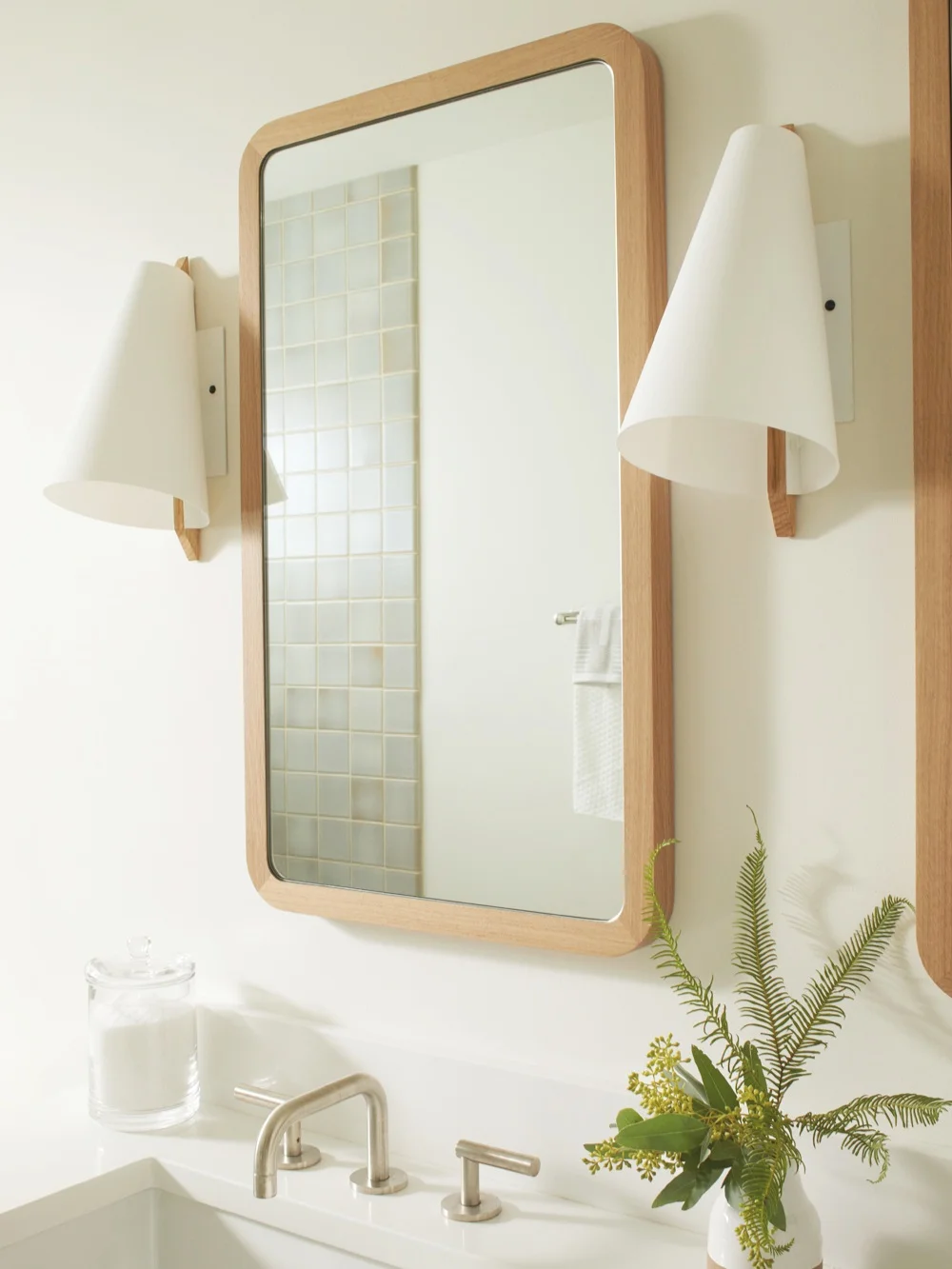 CASEWORK_SW+RANCH_+BATHROOM_03.jpg