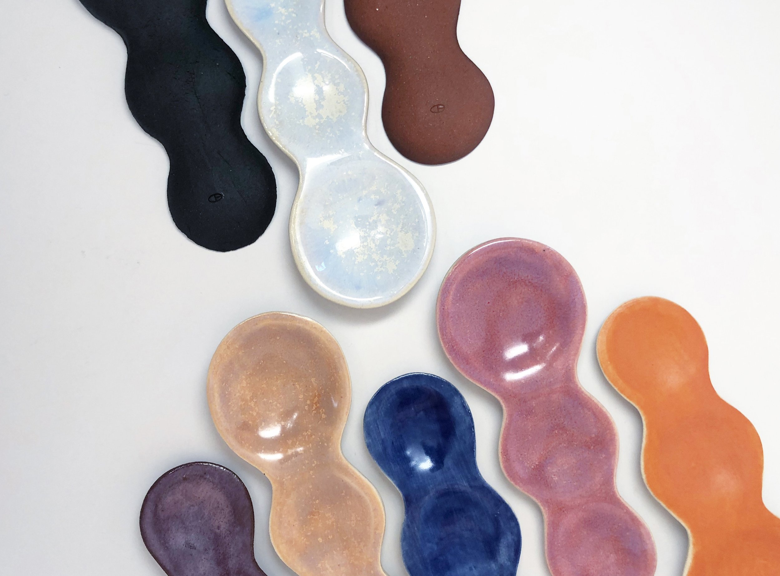 clay_0001s_0010_squiggle_spoons_all_angle.jpg