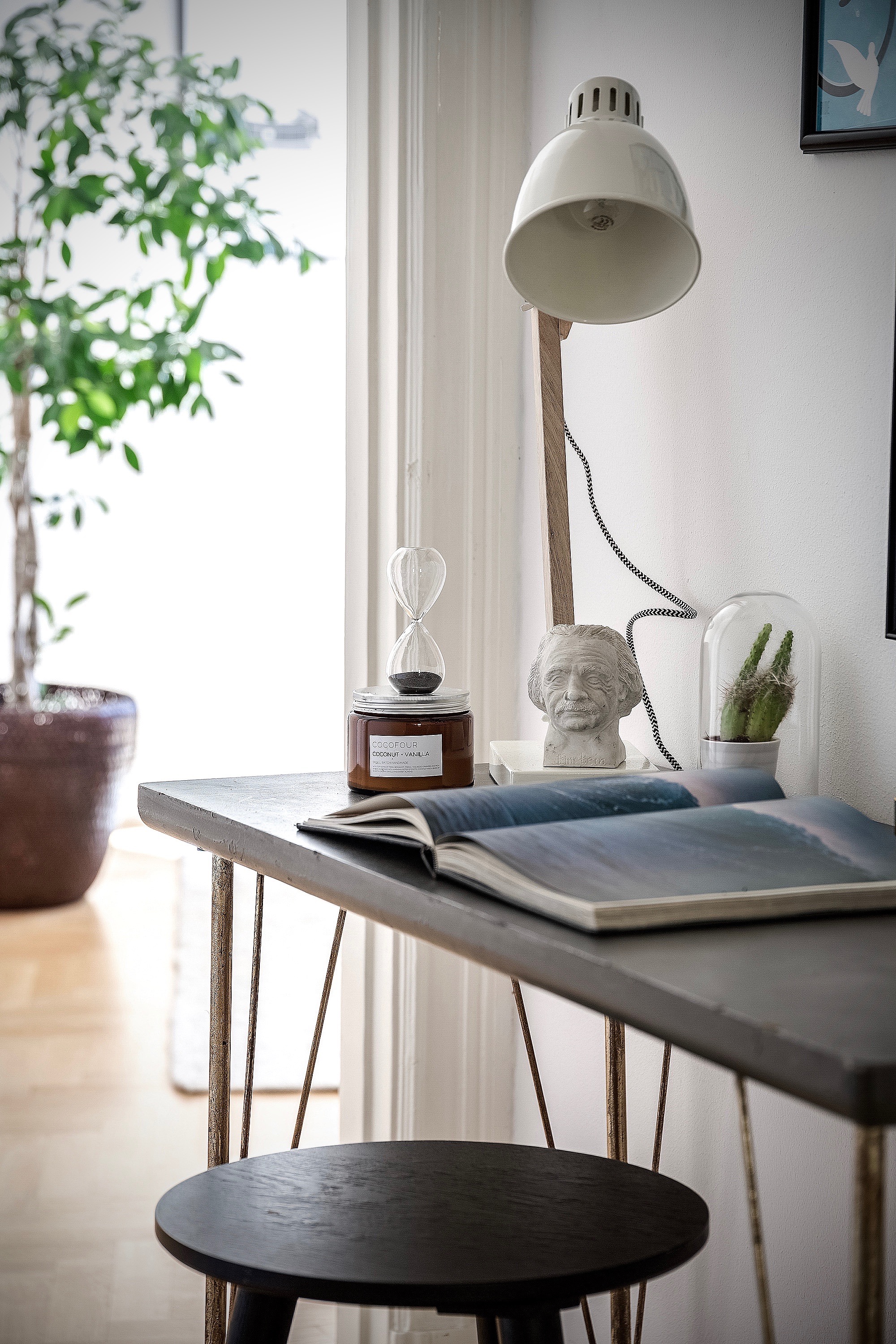 COCOFOUR luxury soy apothecary candles handmade in the UK