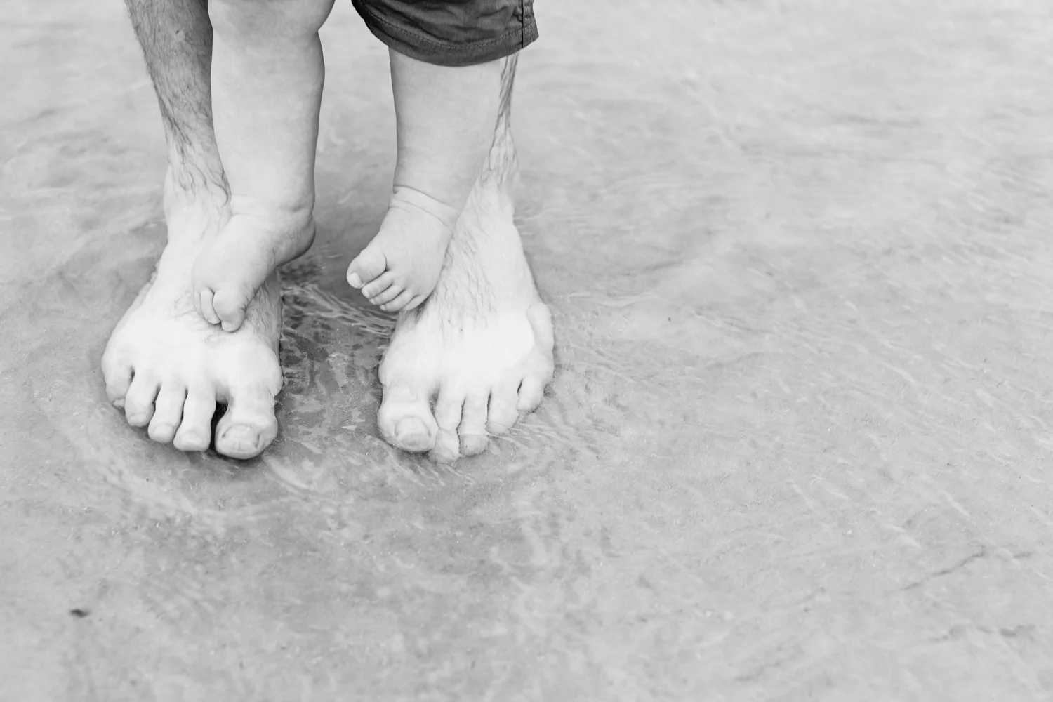 Melbourne baby photography beach session | Laura Coutts Photography