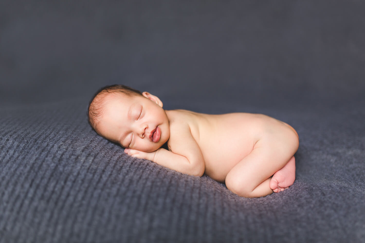 Northcote newborn photographer | Laura Coutts Photography