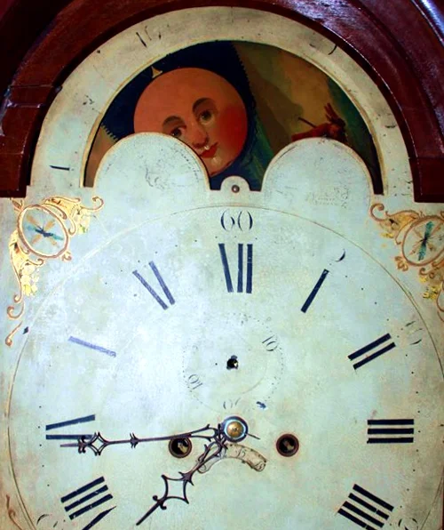 moonclock.jpg
