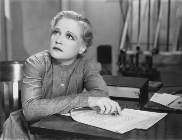 vintagewomanwriter.jpg