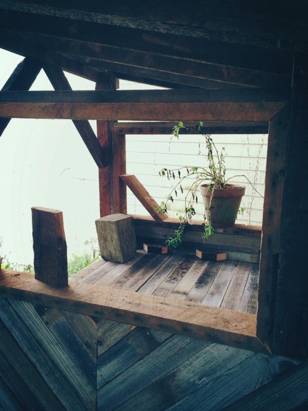 Drawing Hut