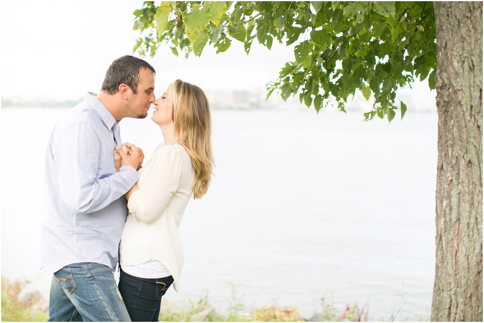 Olin_Park_Engagement_Session_Madison_Wisconsin_0012.jpg