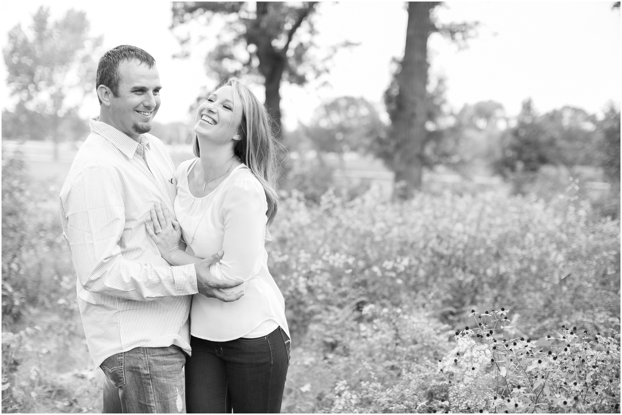 Olin_Park_Engagement_Session_Madison_Wisconsin_0026.jpg