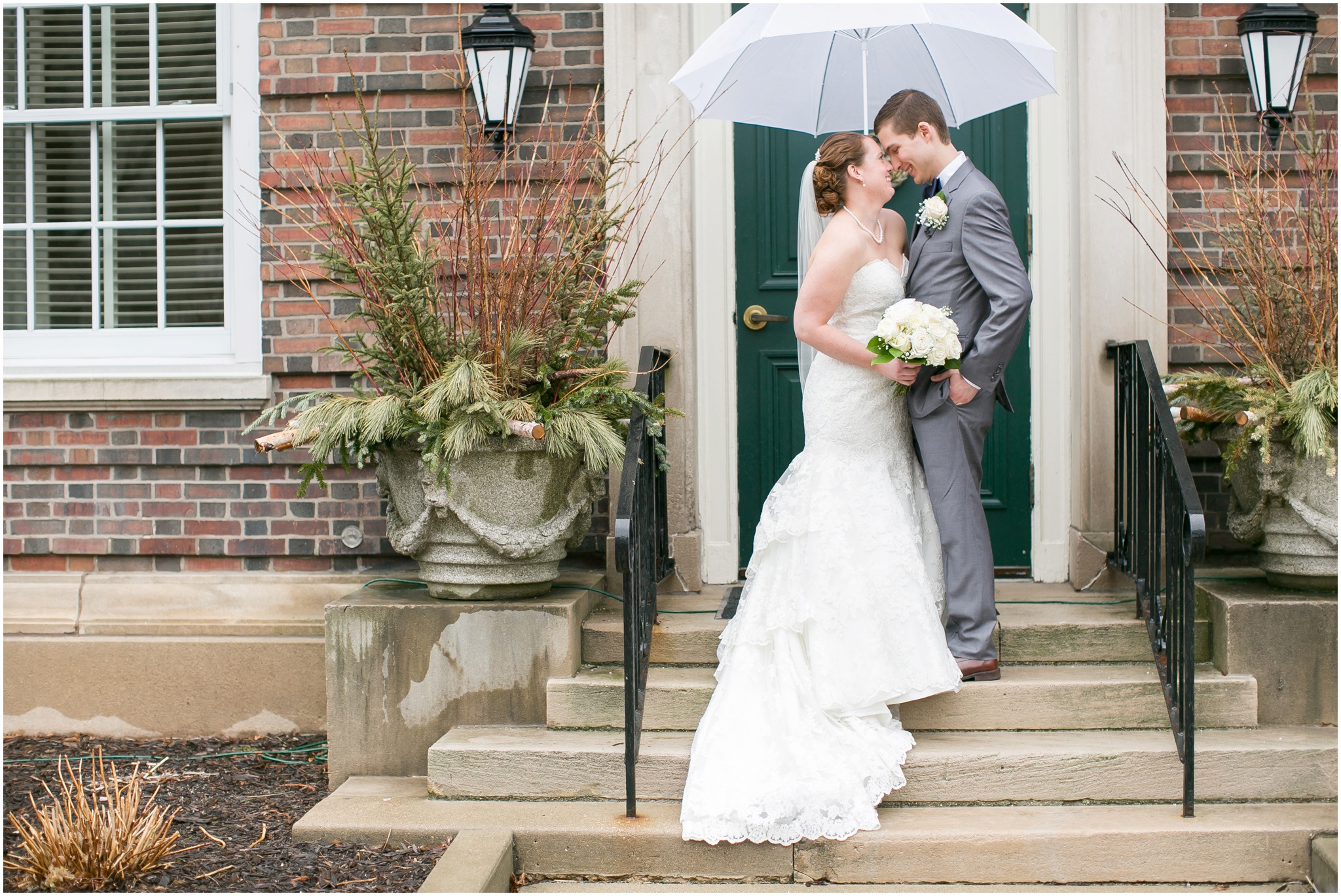 Madison_Club_Madison_Wisconsin_Wedding_Photographer_Spring_Rainy_Wedding_2616.jpg