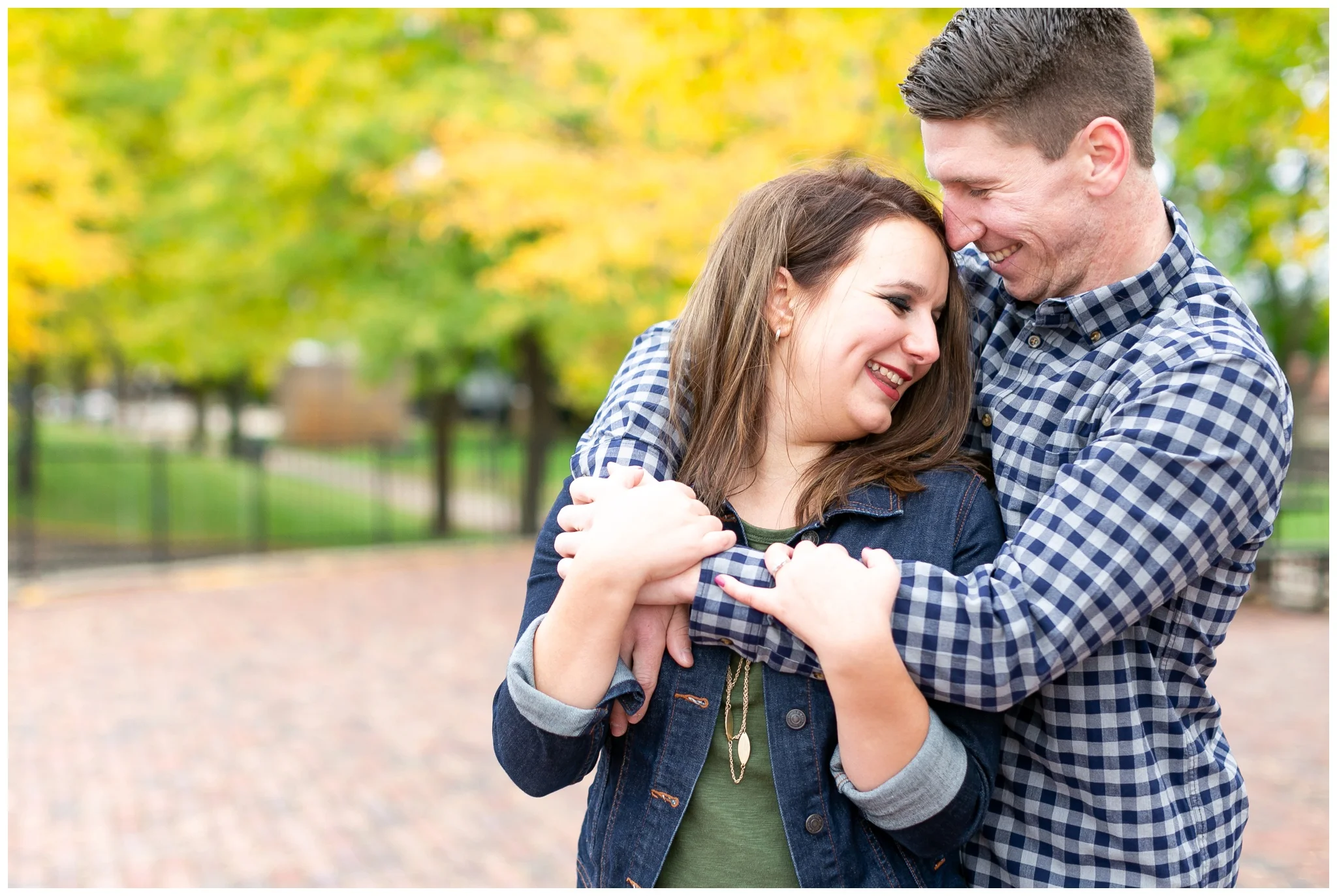 autumn_engagement_session_winona_minnesota_caynay_photo_1761.jpg
